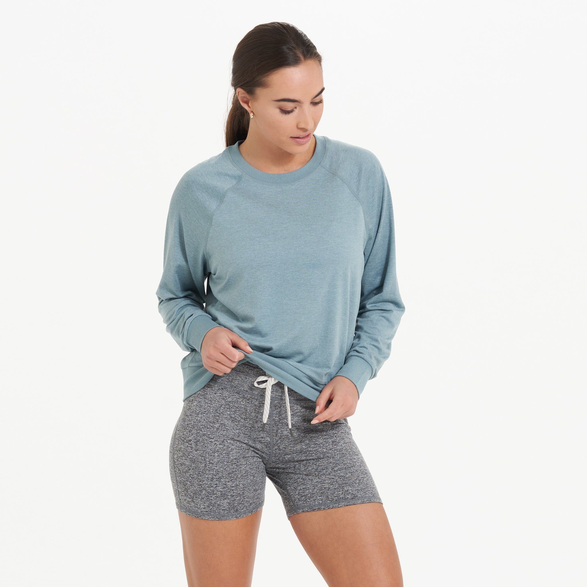 Long-Sleeve Halo Crew | Shade Heather sold by Vuori