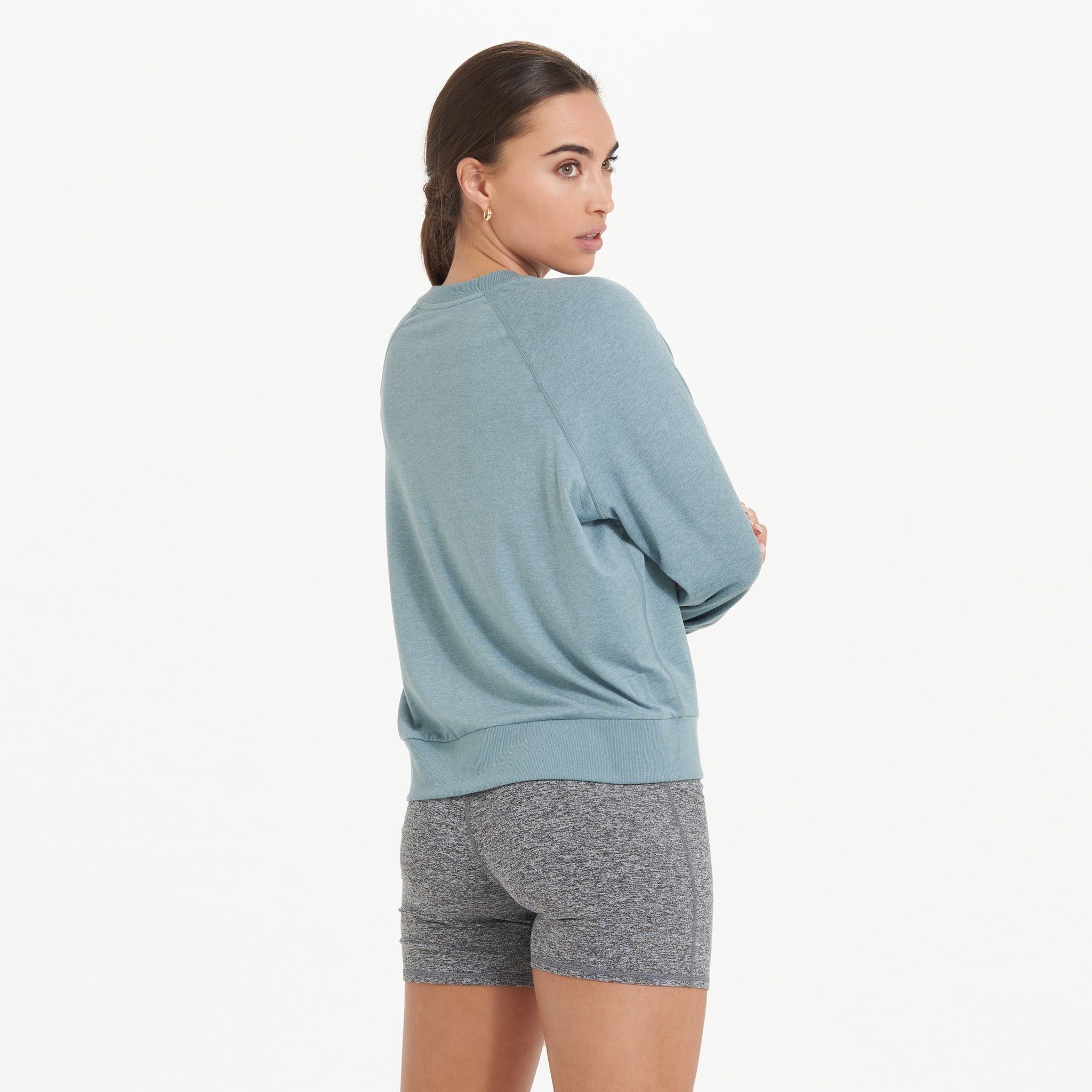 Long-Sleeve Halo Crew | Shade Heather sold by Vuori product image thumbnail 3