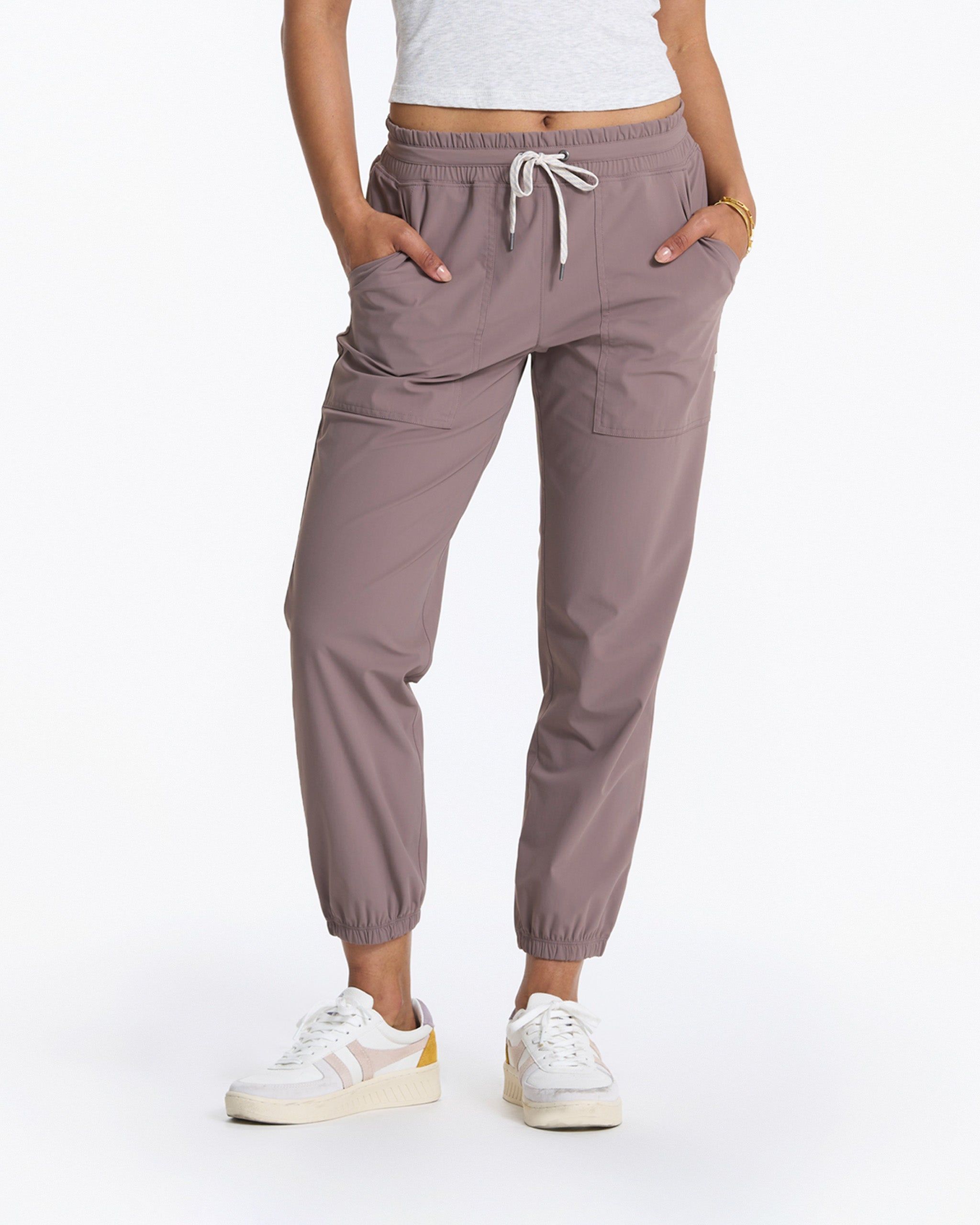 Vuori Miles Jogger ジョガー　日本未発売　パンツ　S 　新品 Miles Jogger | Women's Lightweight Black Pants | Vuori