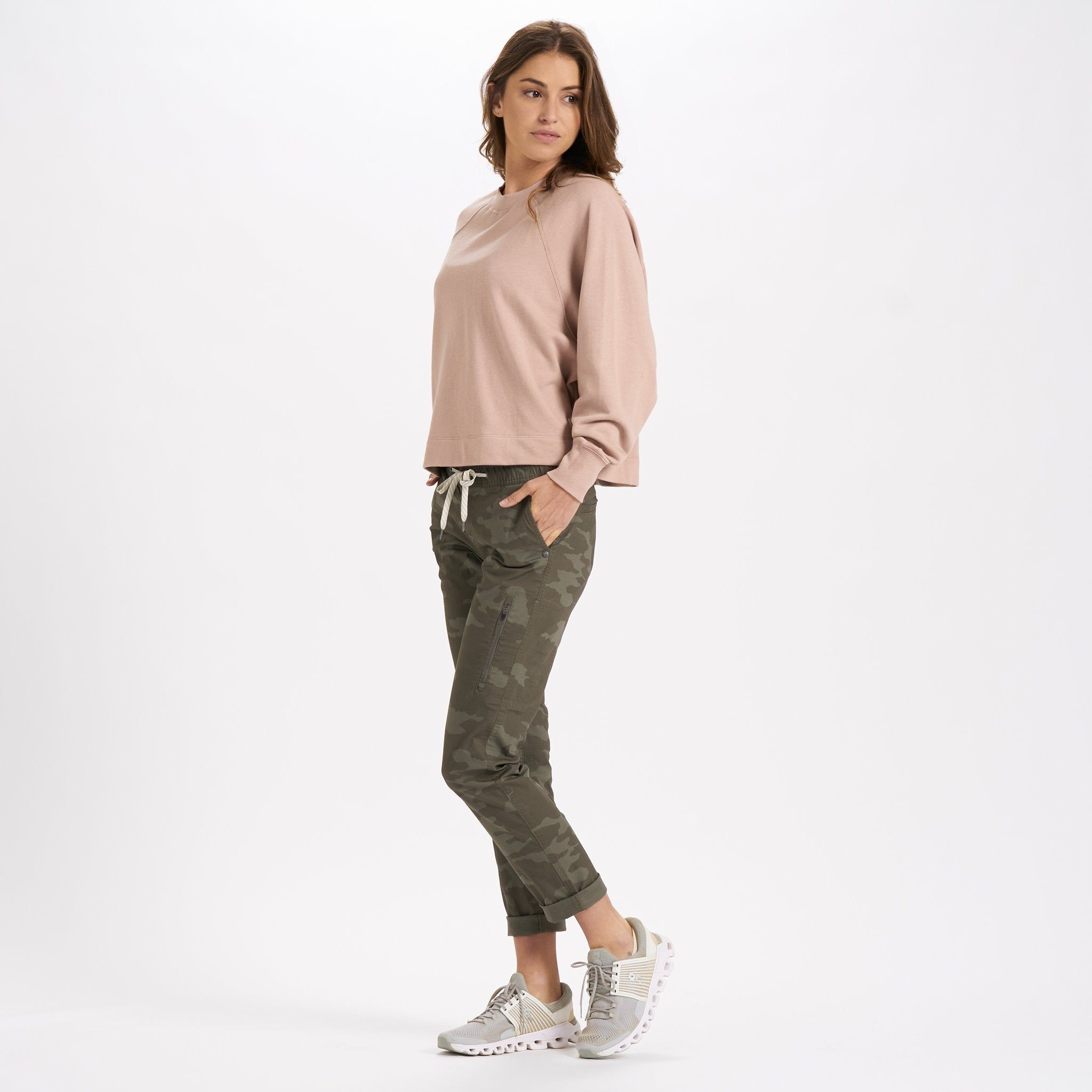 Sunnyside Crew | Dogwood sold by Vuori product image thumbnail 4