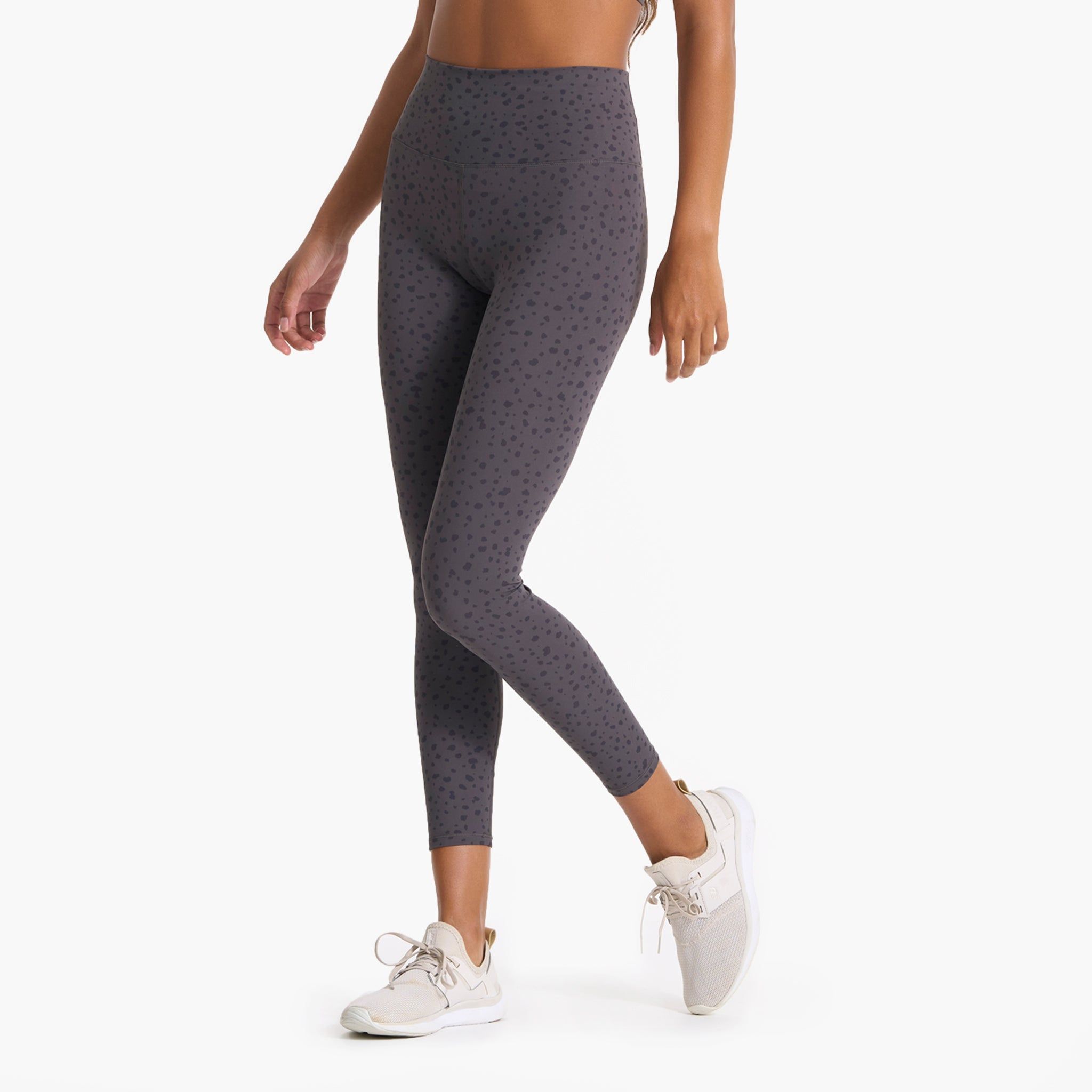 Studio Printed Legging | Elm Dots sold by Vuori product image thumbnail 3