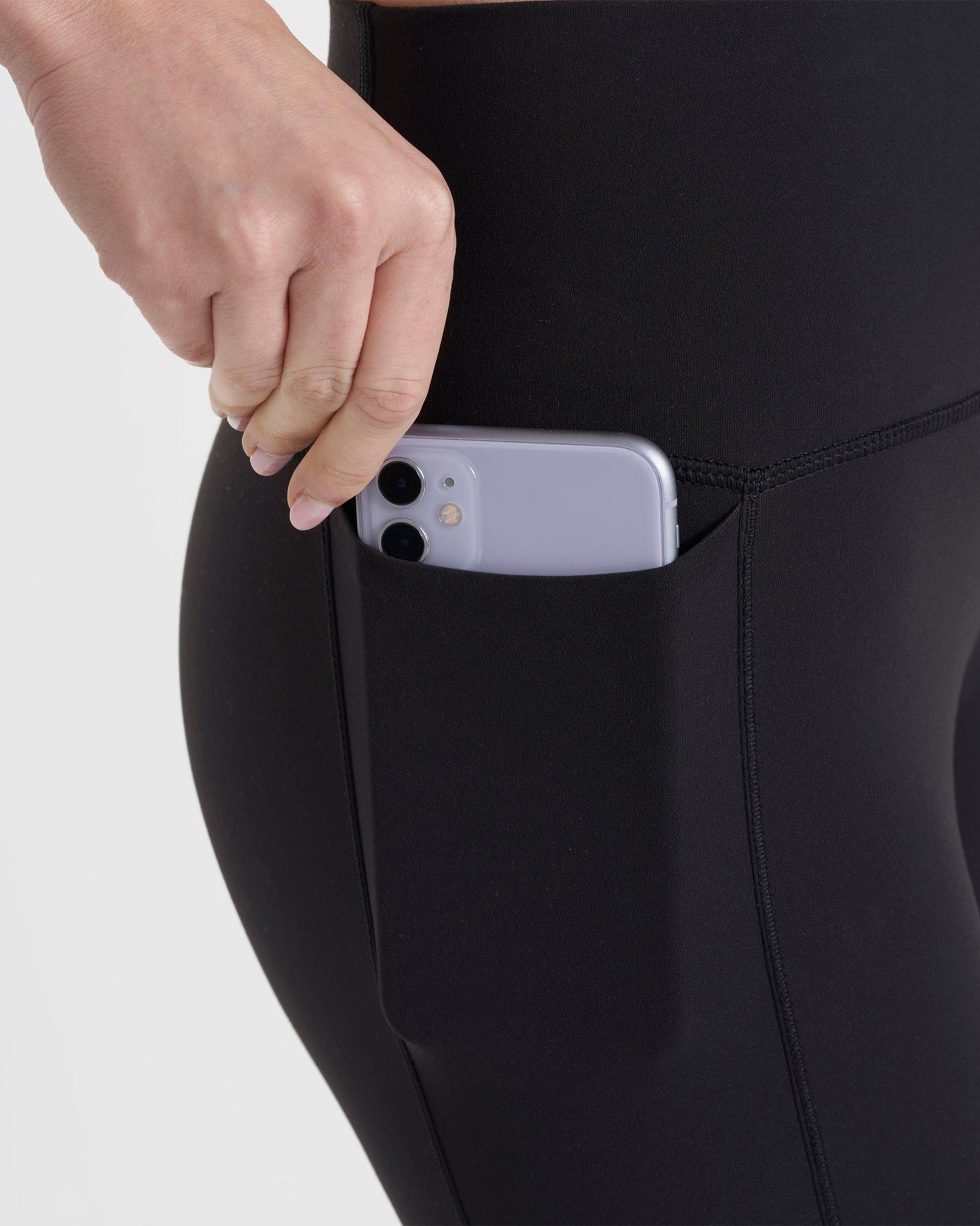 Studio Pocket Legging | Black sold by Vuori product image thumbnail 7