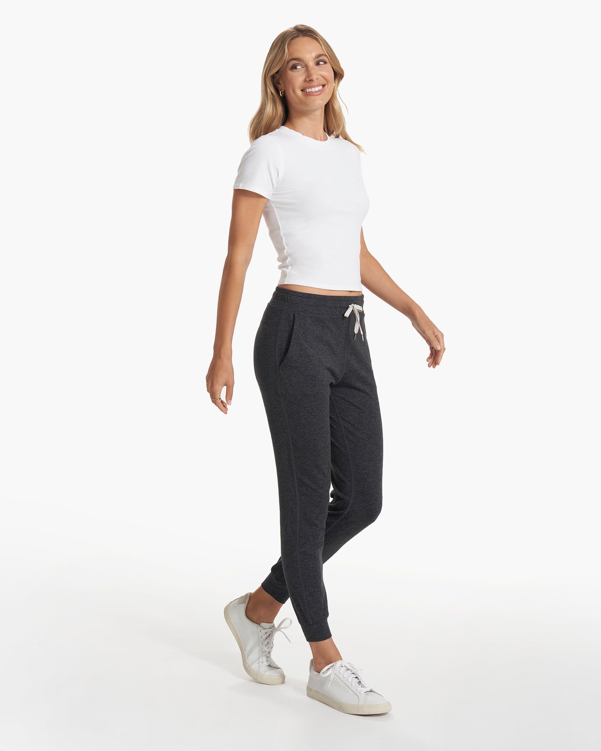 Performance Jogger | Charcoal Heather sold by Vuori product image thumbnail 2