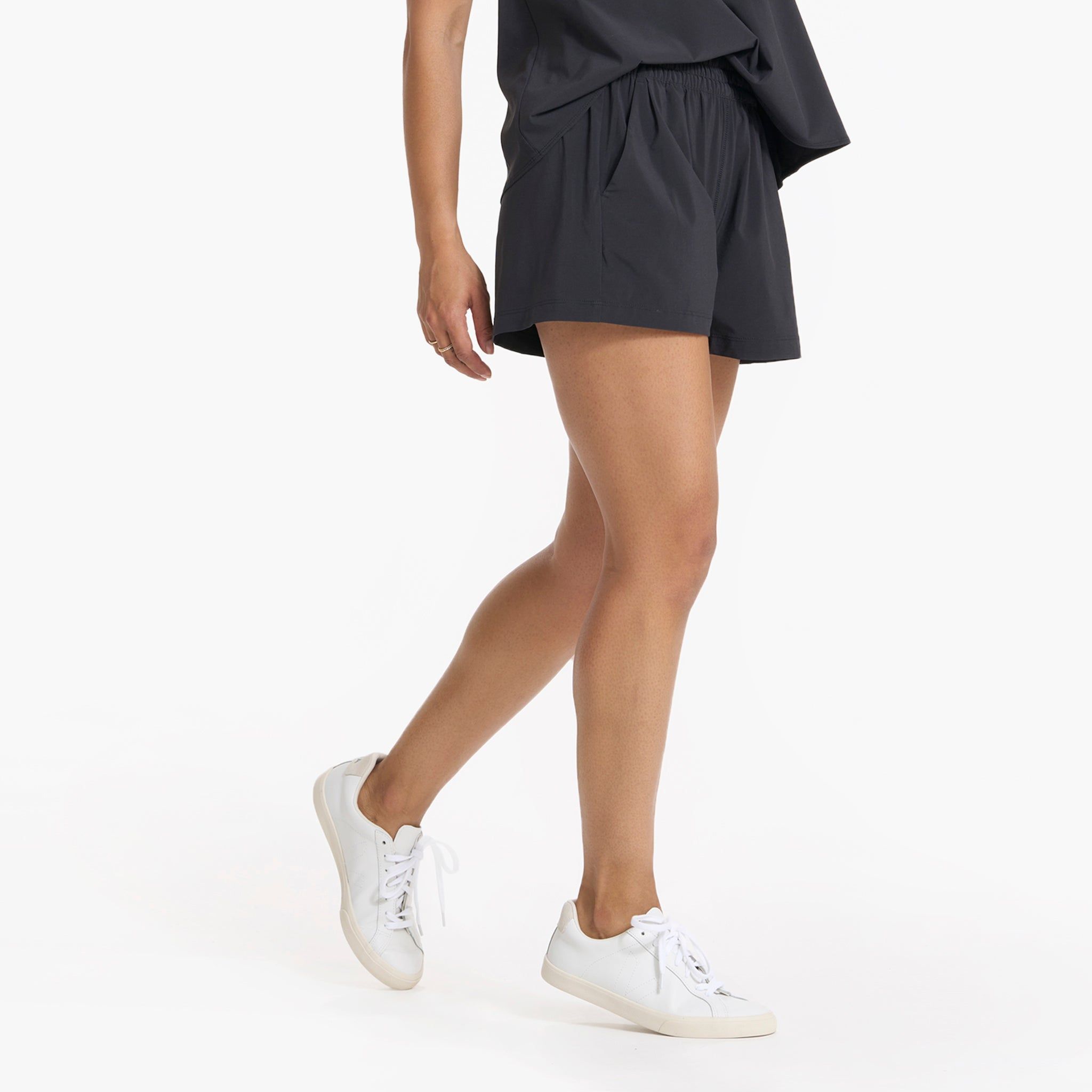 Villa Short | Black sold by Vuori product image thumbnail 2