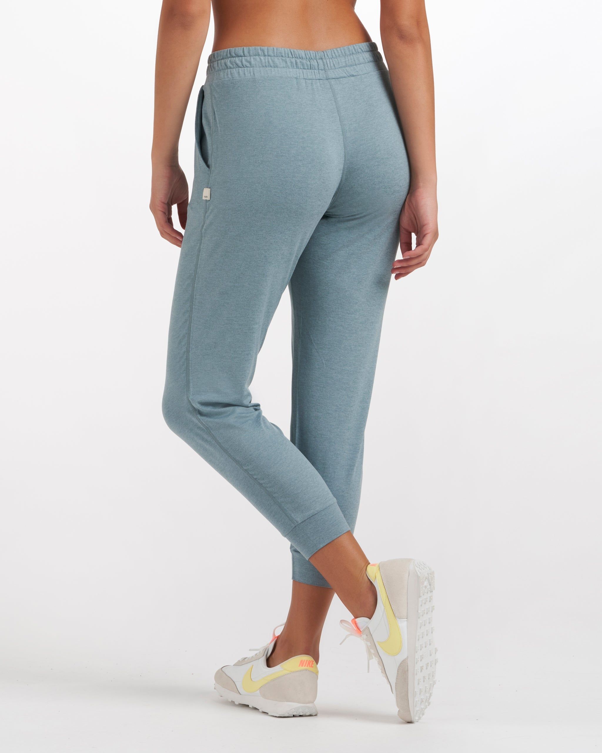 Performance Jogger | Shade Heather sold by Vuori product image thumbnail 2