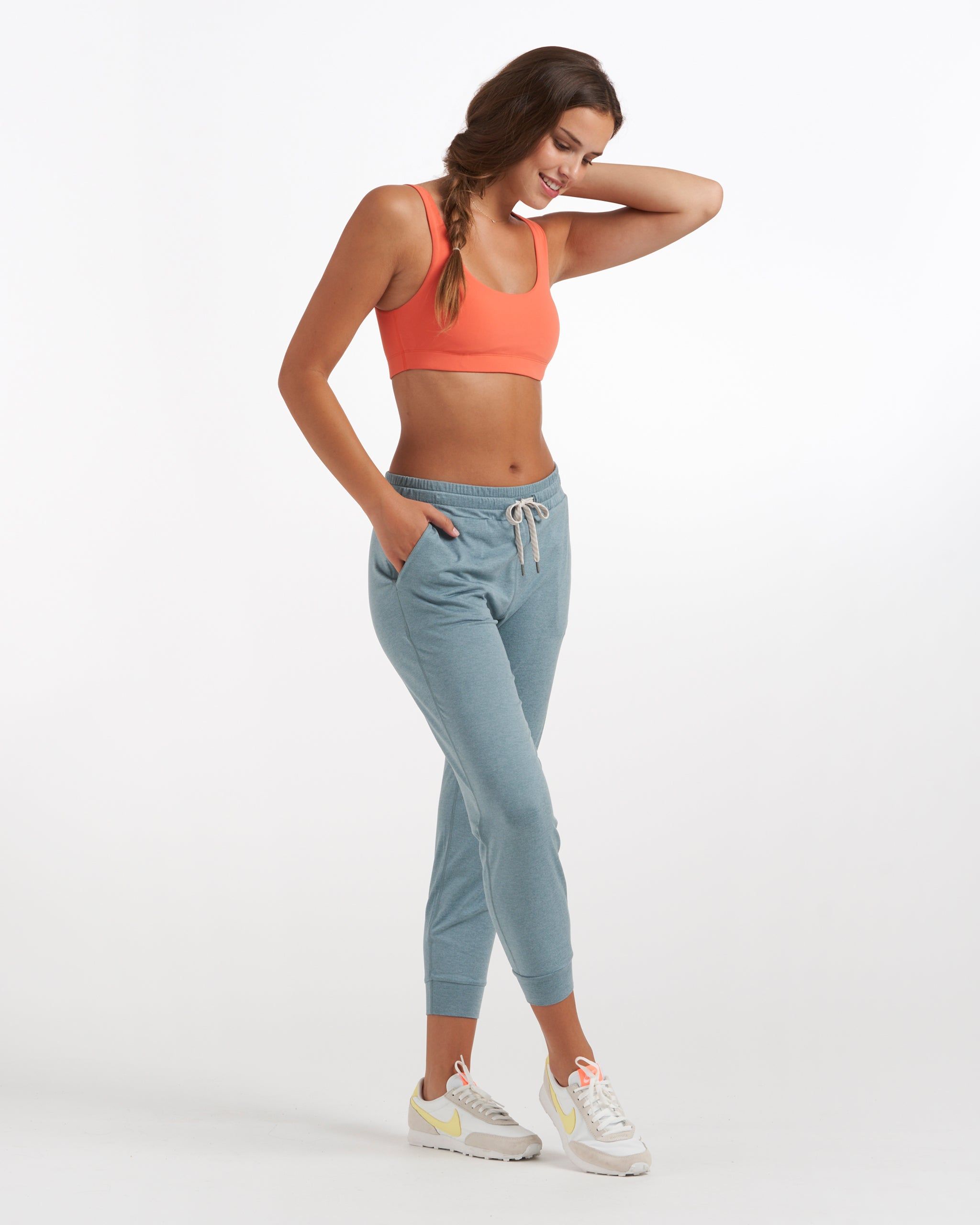 Performance Jogger | Shade Heather sold by Vuori product image thumbnail 4