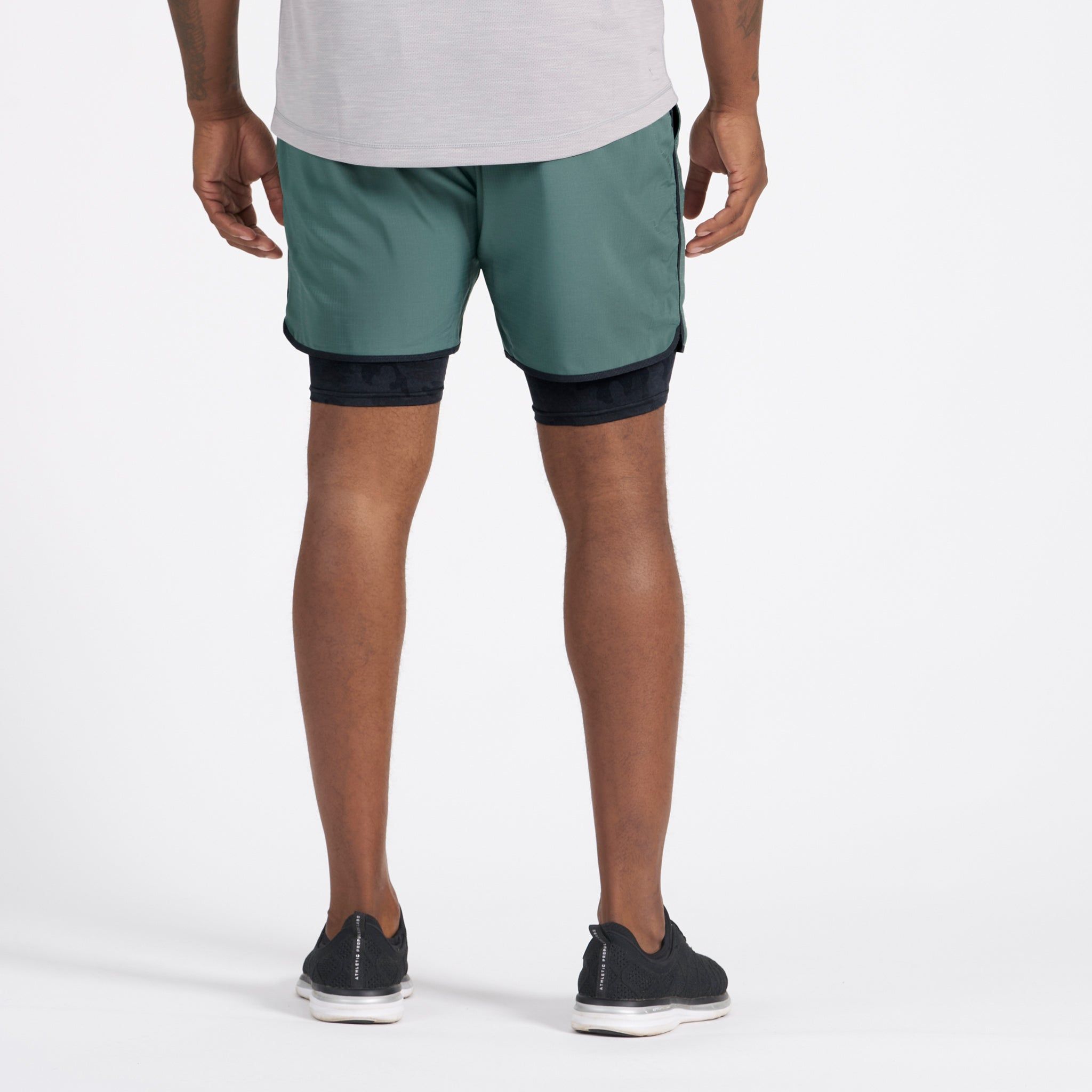 Stockton Short | Kelp sold by Vuori product image thumbnail 4