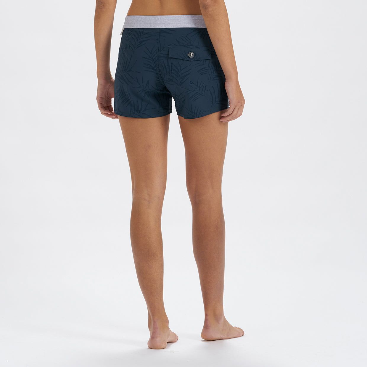 Sea Bound Boardshort | Indigo Floating Palm sold by Vuori product image thumbnail 3