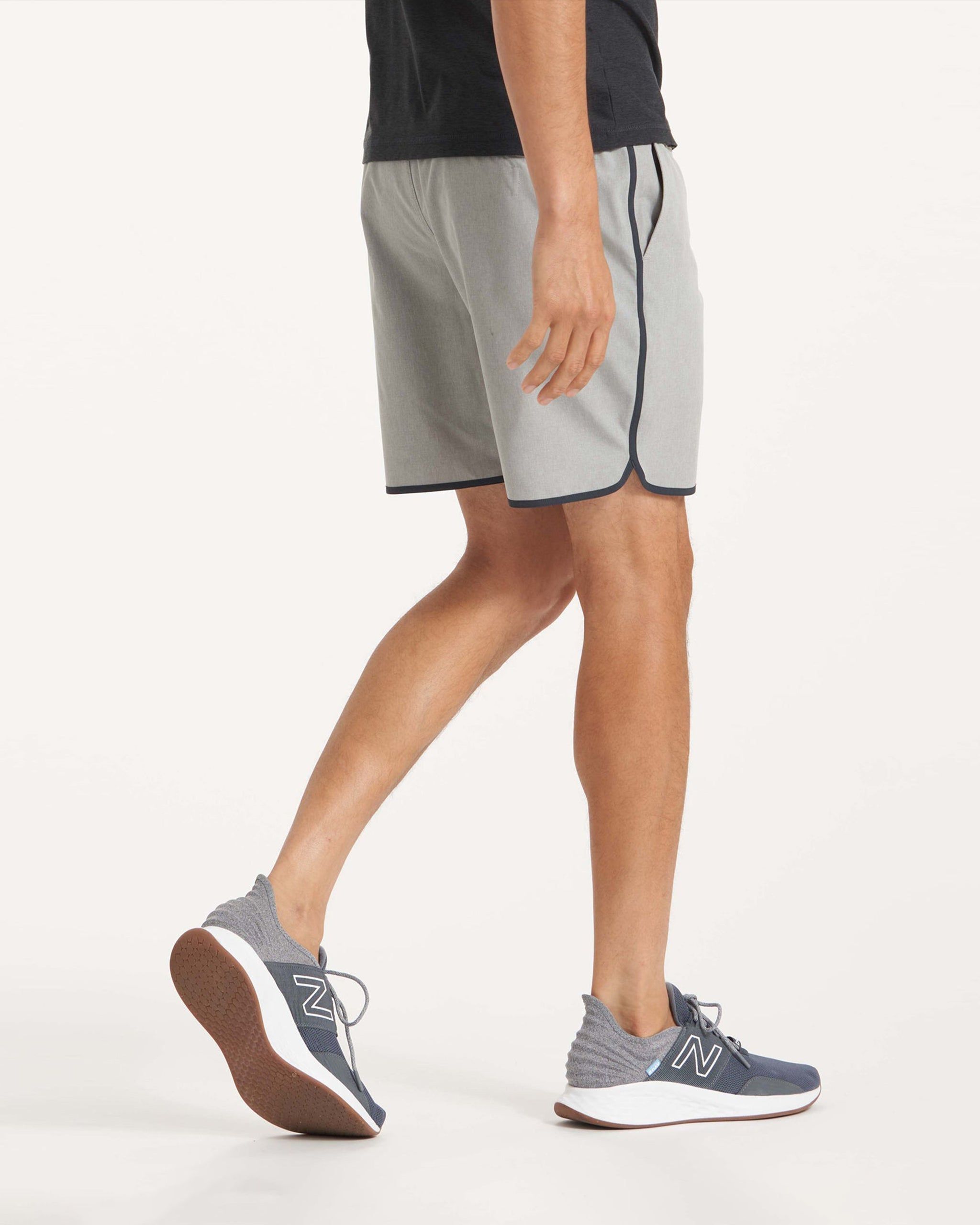 Banks Short | Eucalyptus Linen Texture sold by Vuori product image thumbnail 3