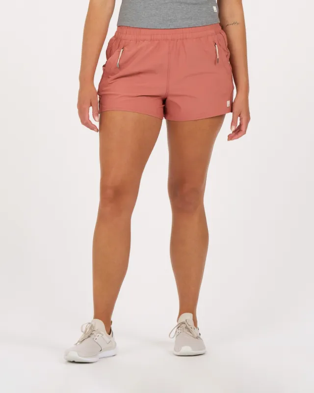 Dash Short | Cinnamon sold by Vuori