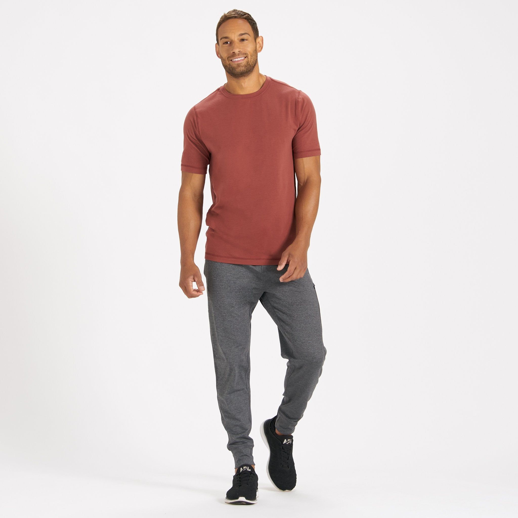 Tuvalu Tee | Red Clay sold by Vuori product image thumbnail 4