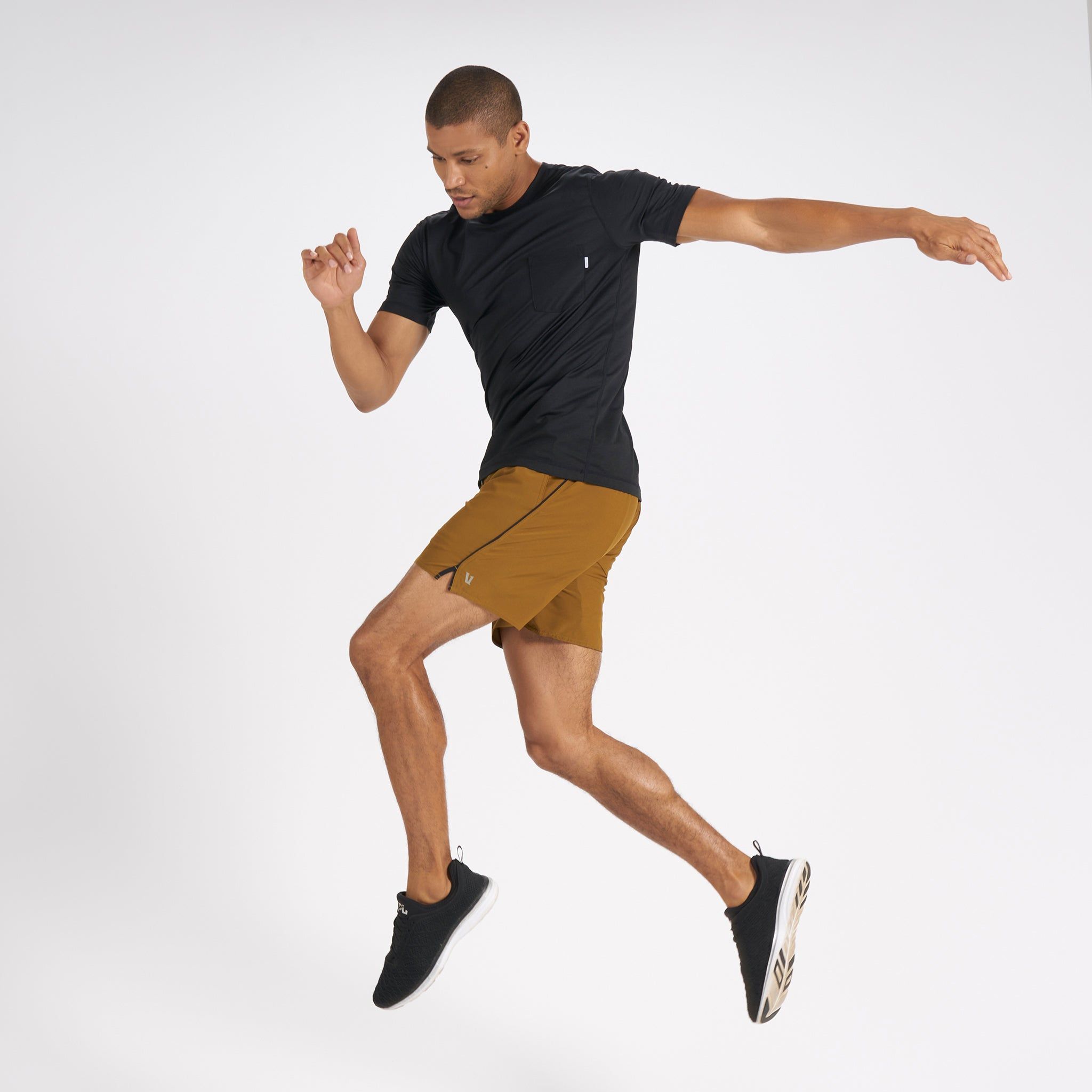 Trail Short | Tobacco sold by Vuori product image thumbnail 6