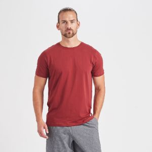 Tuvalu Tee | Amber sold by Vuori