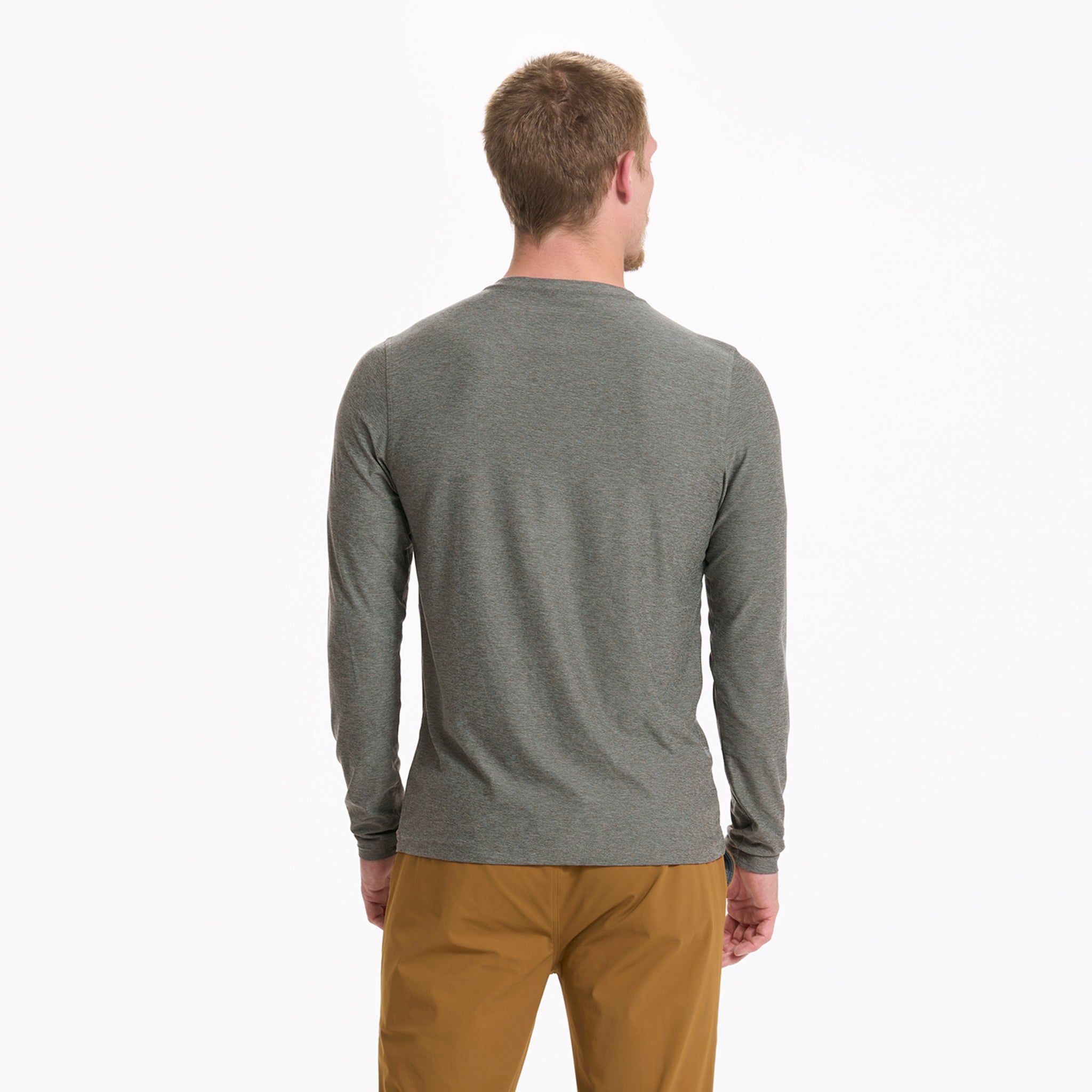 Long-Sleeve Strato Tech Tee | Dusty Pine Heather sold by Vuori product image thumbnail 4