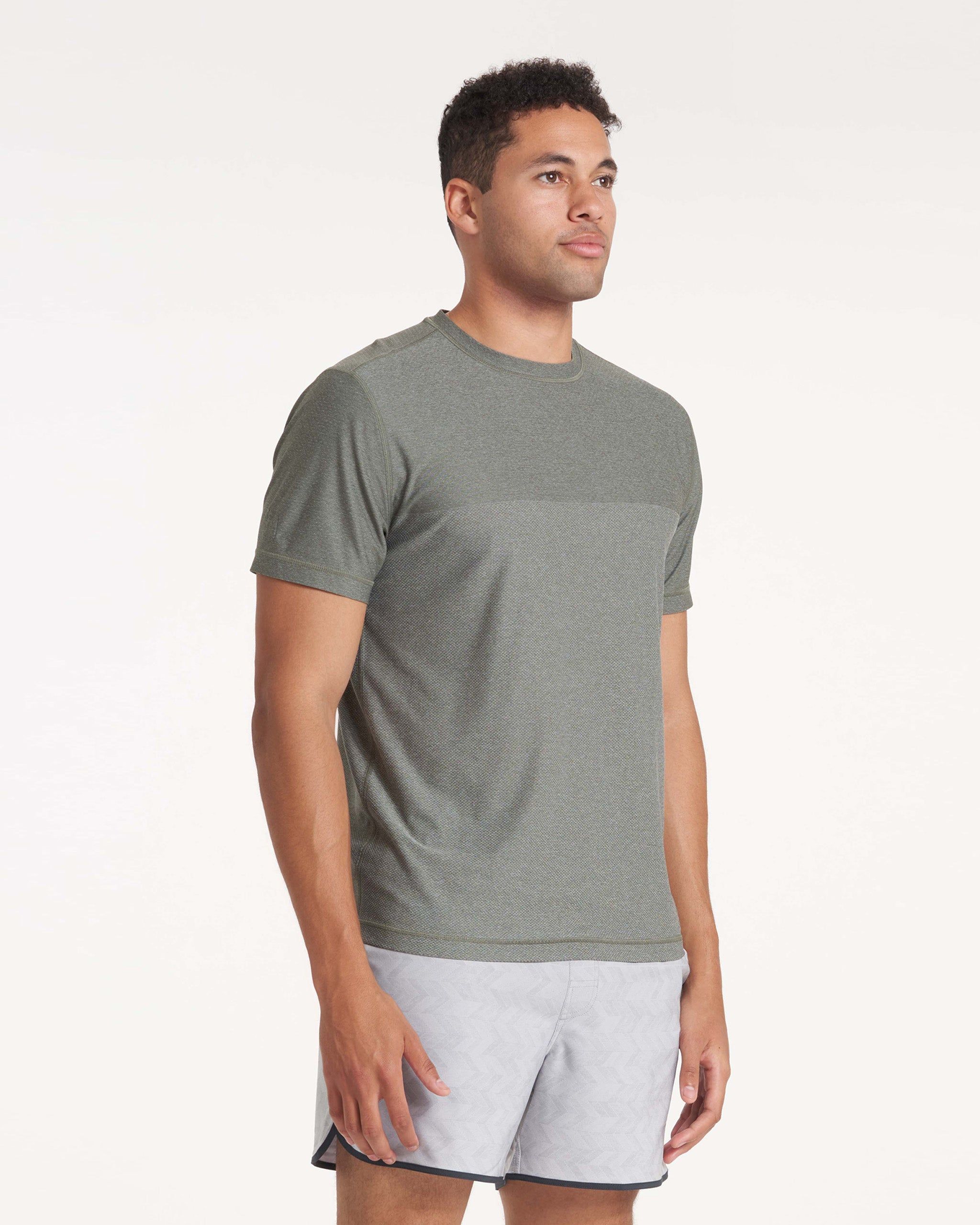 Grandview Tech Tee | Oregano Heather sold by Vuori product image thumbnail 4