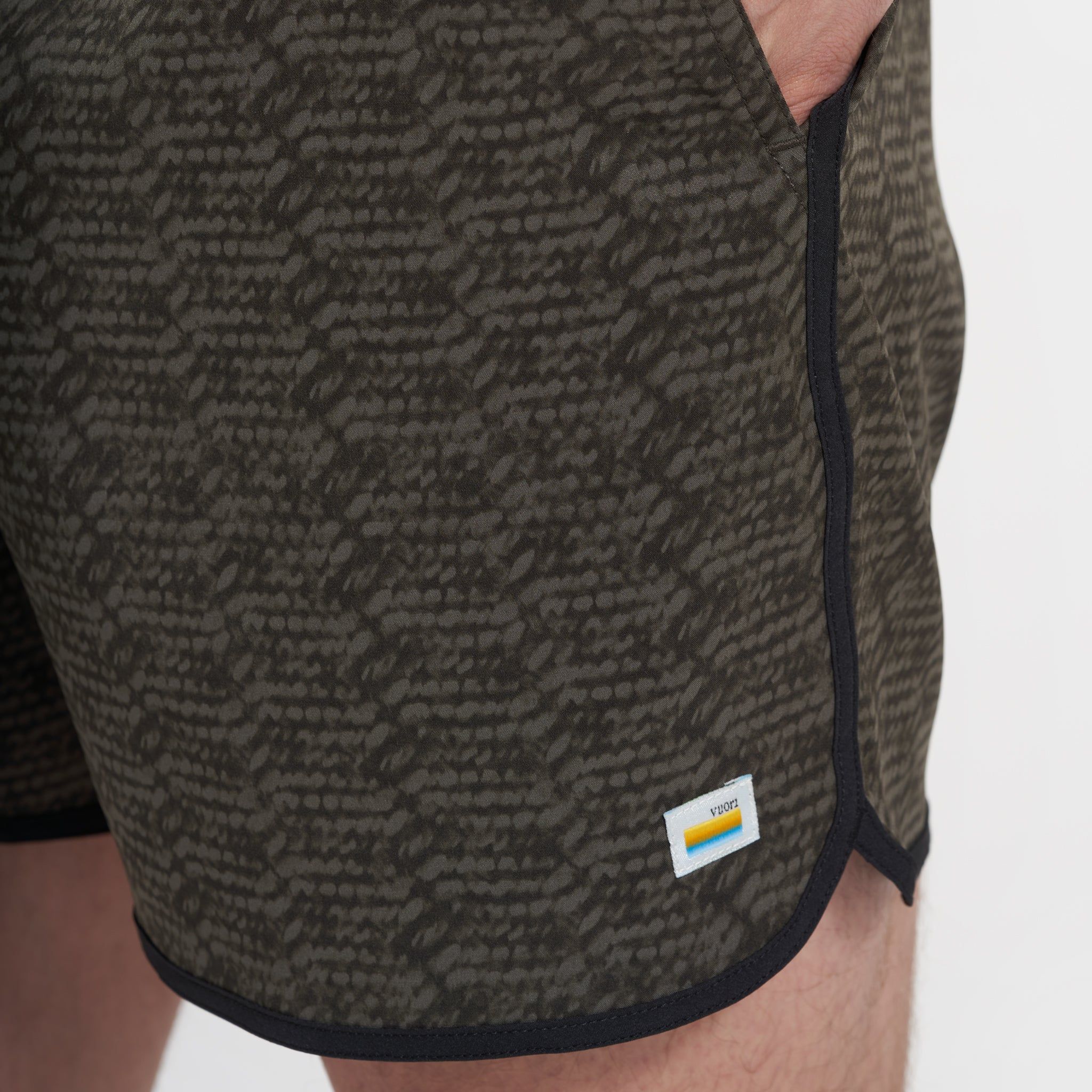 Banks Short 5" | Oregano Basketweave sold by Vuori product image thumbnail 7