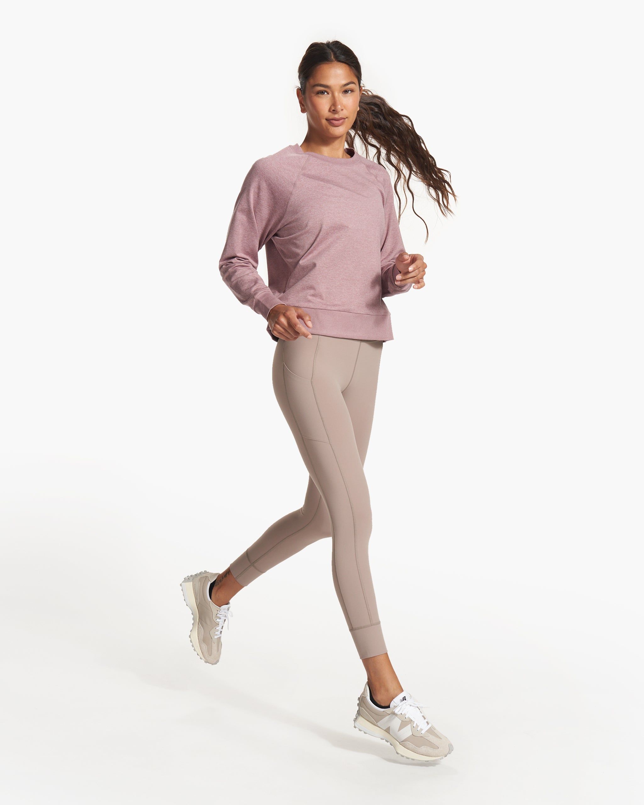 Long Sleeve Halo Crew | Orchid Heather sold by Vuori product image thumbnail 5