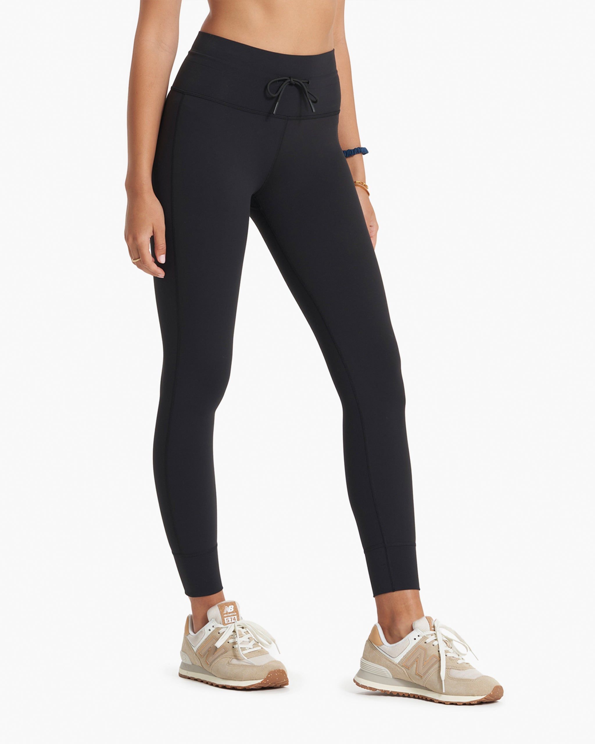 Daily Legging | Black sold by Vuori product image thumbnail 2