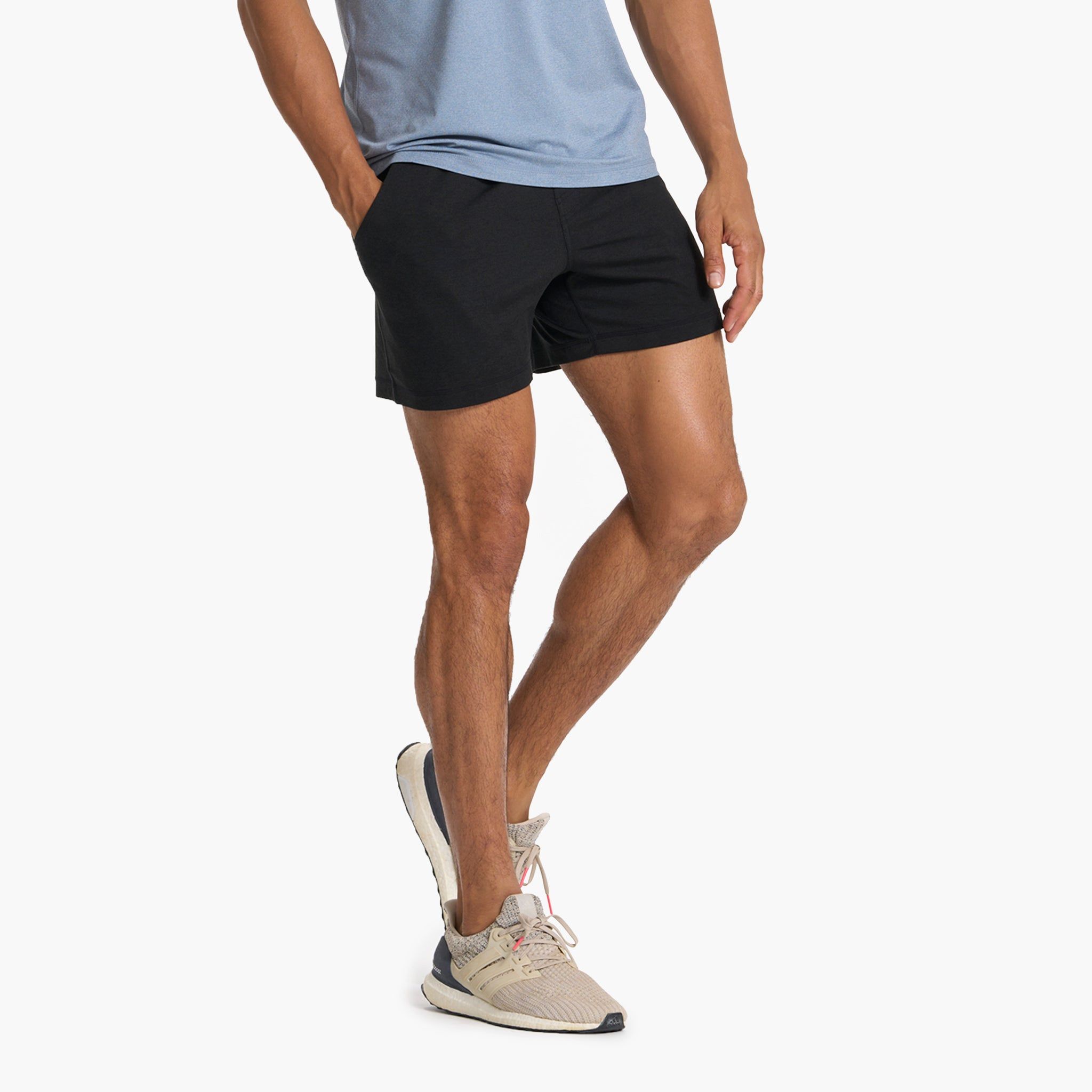 Ponto Short 5" | Black Heather sold by Vuori