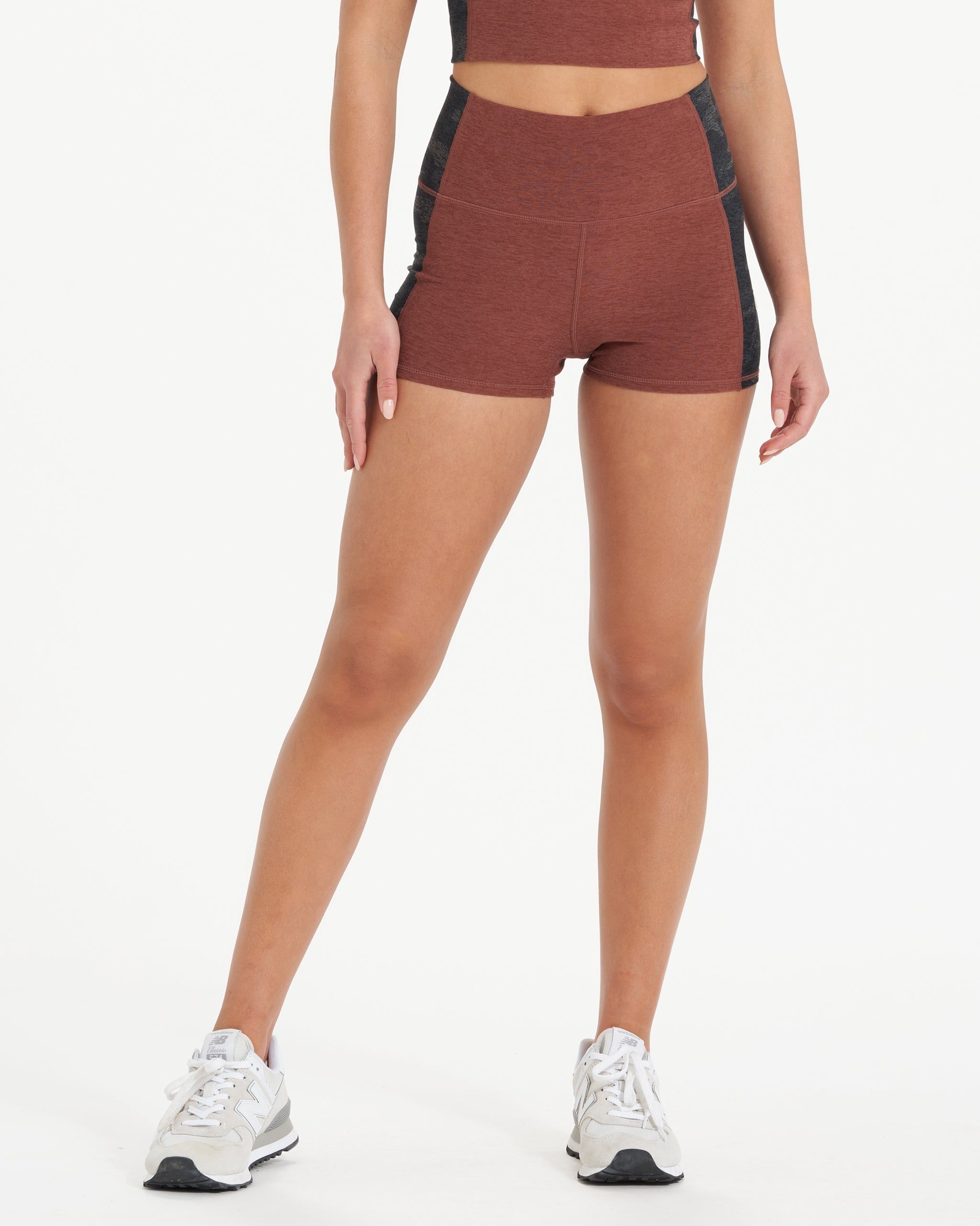 Aspire Elevation Shorty | Cedar Heather sold by Vuori