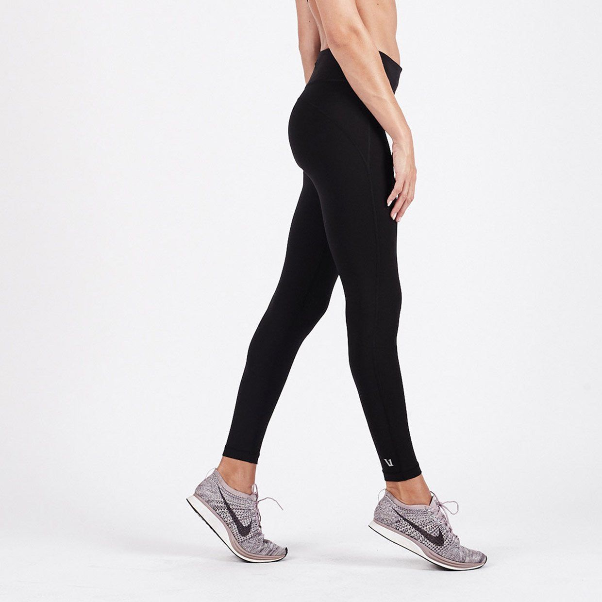 Pace High Rise Legging | Black sold by Vuori product image thumbnail 2