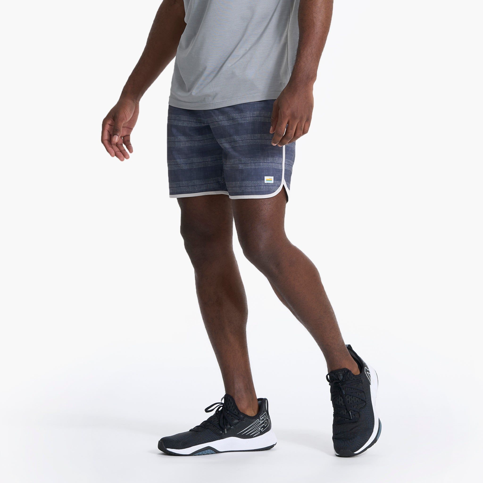 Banks Short | Charcoal Linen Dot sold by Vuori product image thumbnail 4