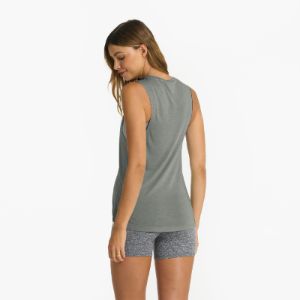 The Rise The Shine Tank | Dusty Pine sold by Vuori