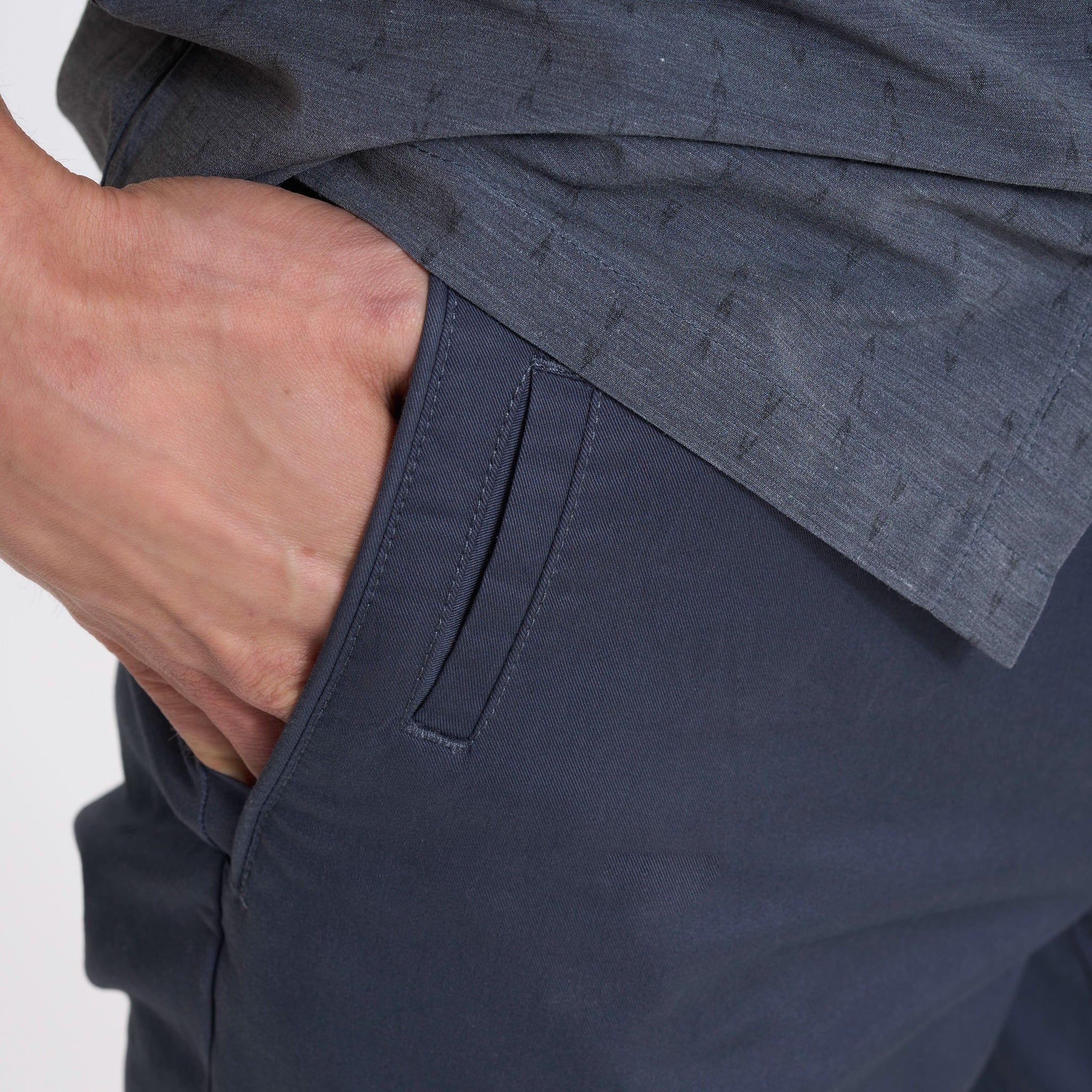 Collins Chino Pant | Azure sold by Vuori product image thumbnail 3