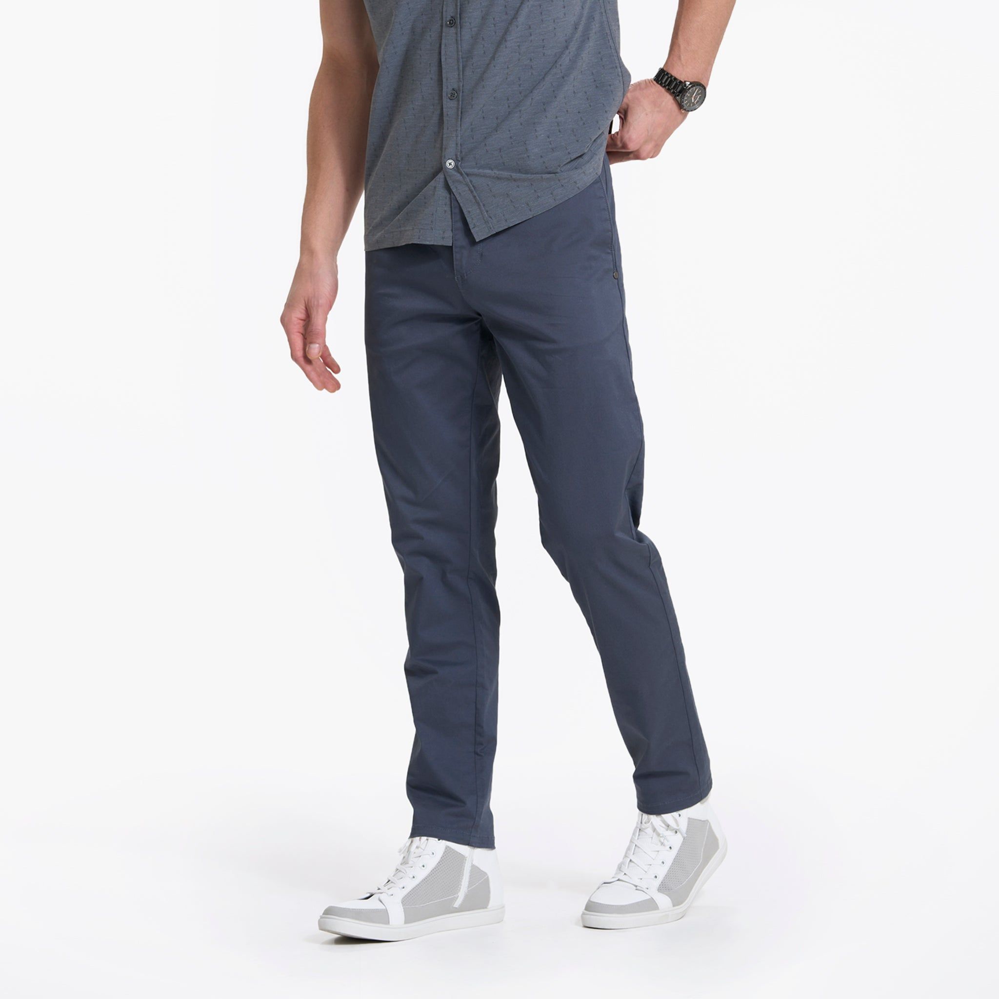 Collins Chino Pant | Azure sold by Vuori product image thumbnail 2