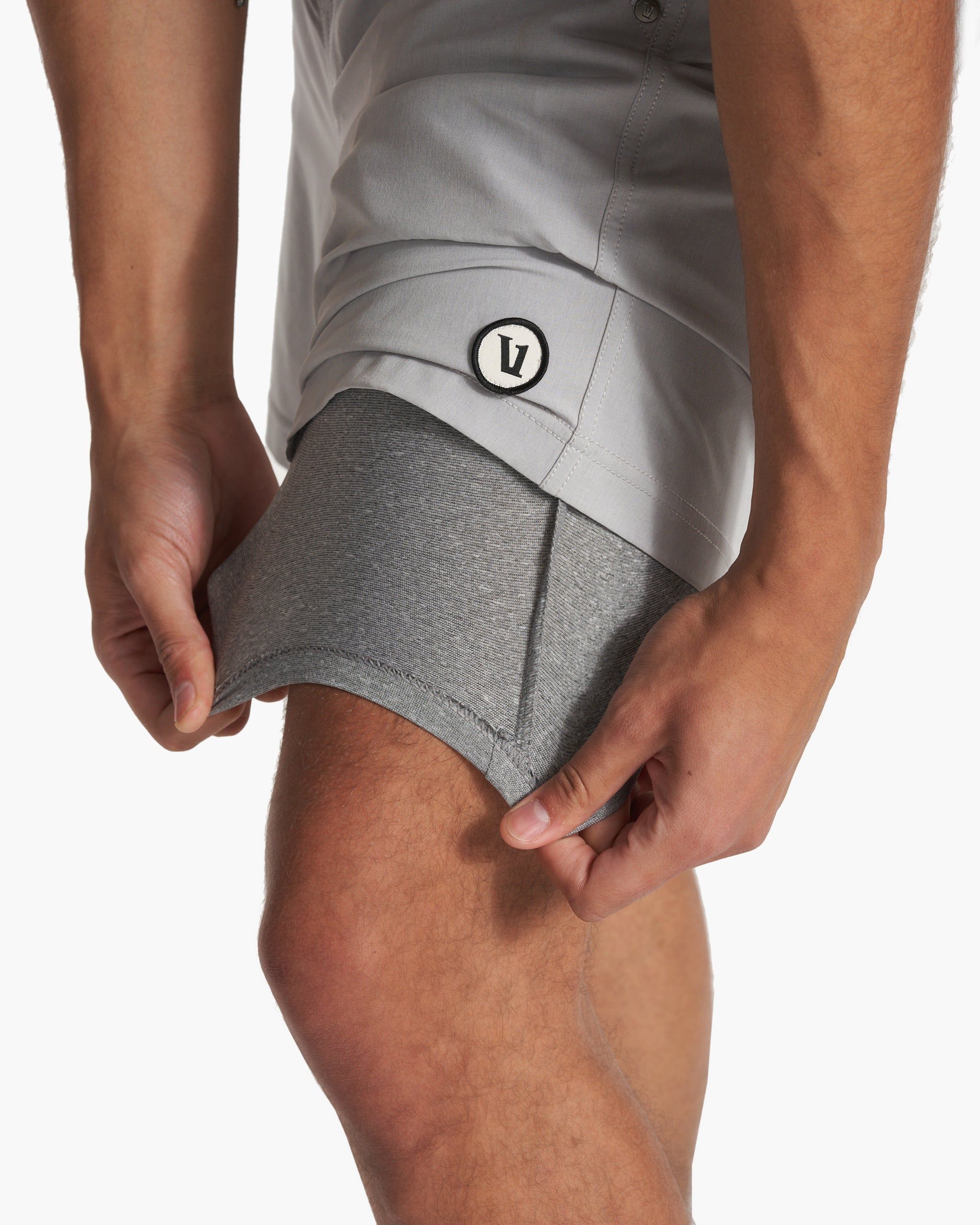 Kore Short | Platinum Linen Texture sold by Vuori product image thumbnail 3