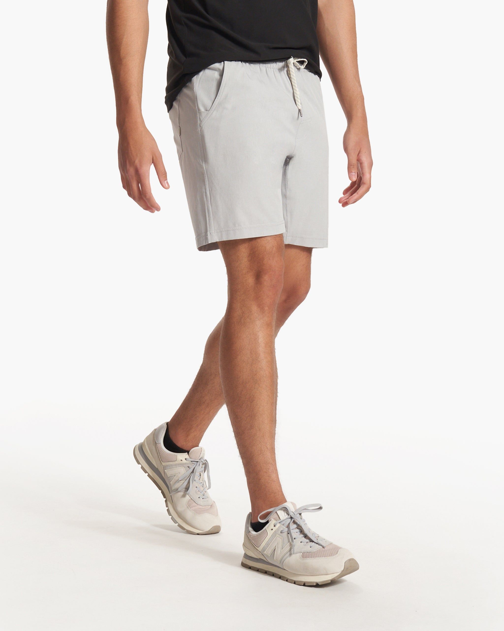 Kore Short | Platinum Linen Texture sold by Vuori product image thumbnail 4