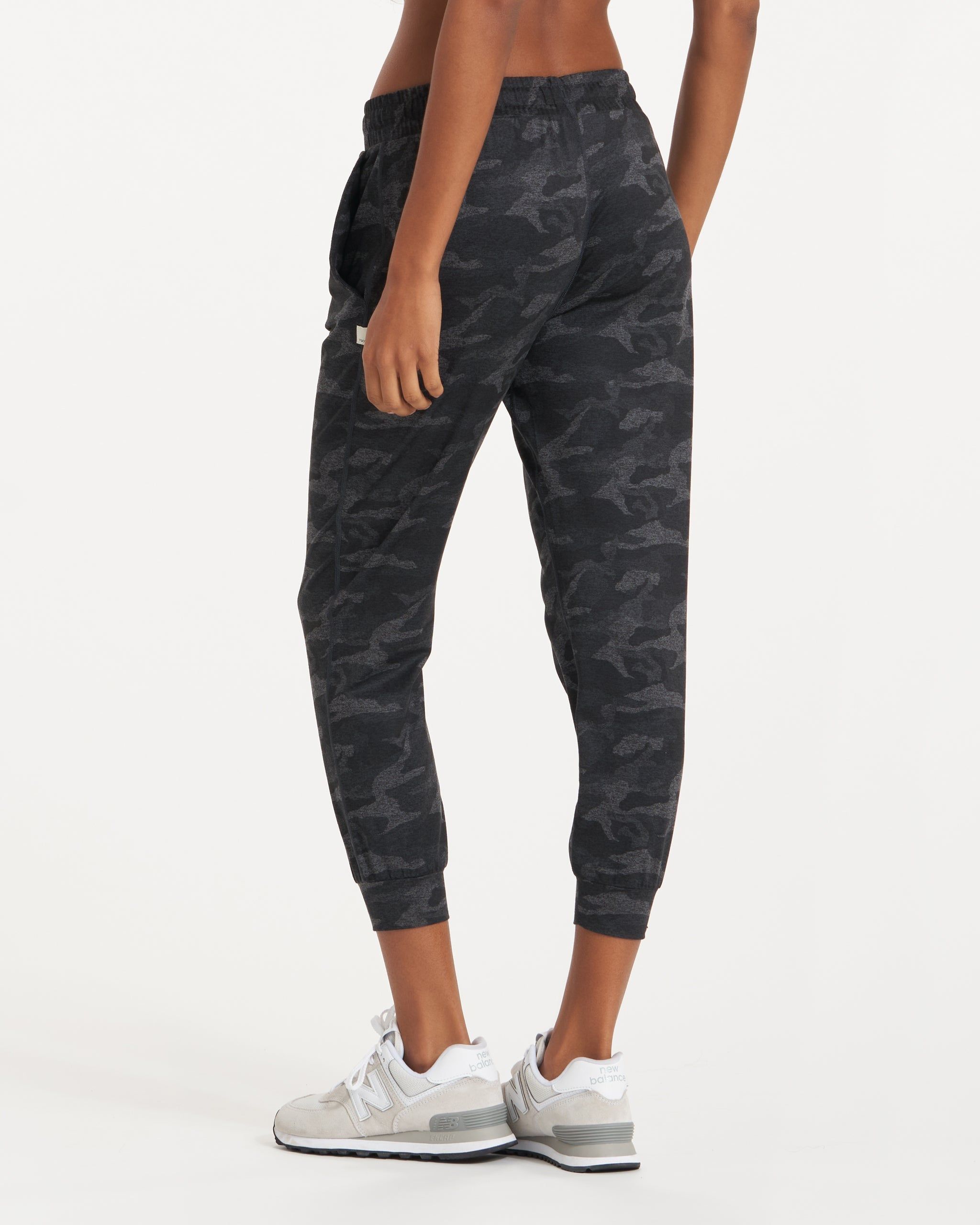 Performance Jogger | Black Camo sold by Vuori product image thumbnail 6