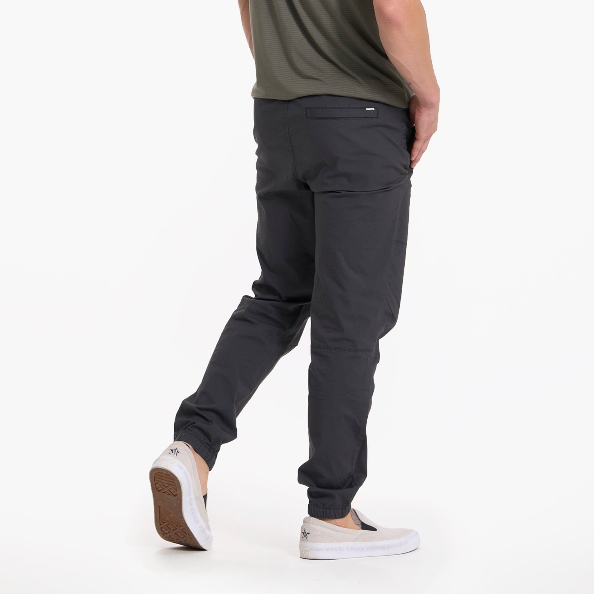 Ripstop Traveler Jogger | Charcoal sold by Vuori product image thumbnail 5