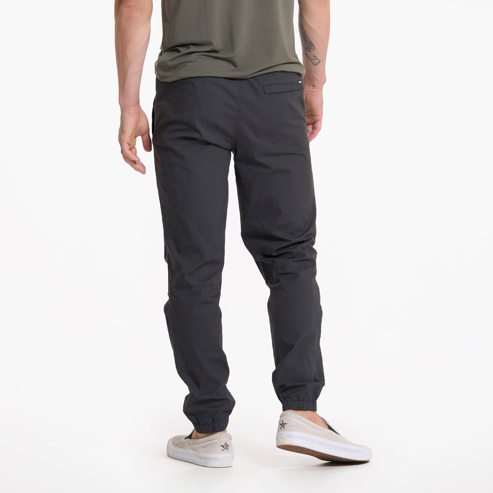 Ripstop Traveler Jogger | Charcoal sold by Vuori product image thumbnail 6