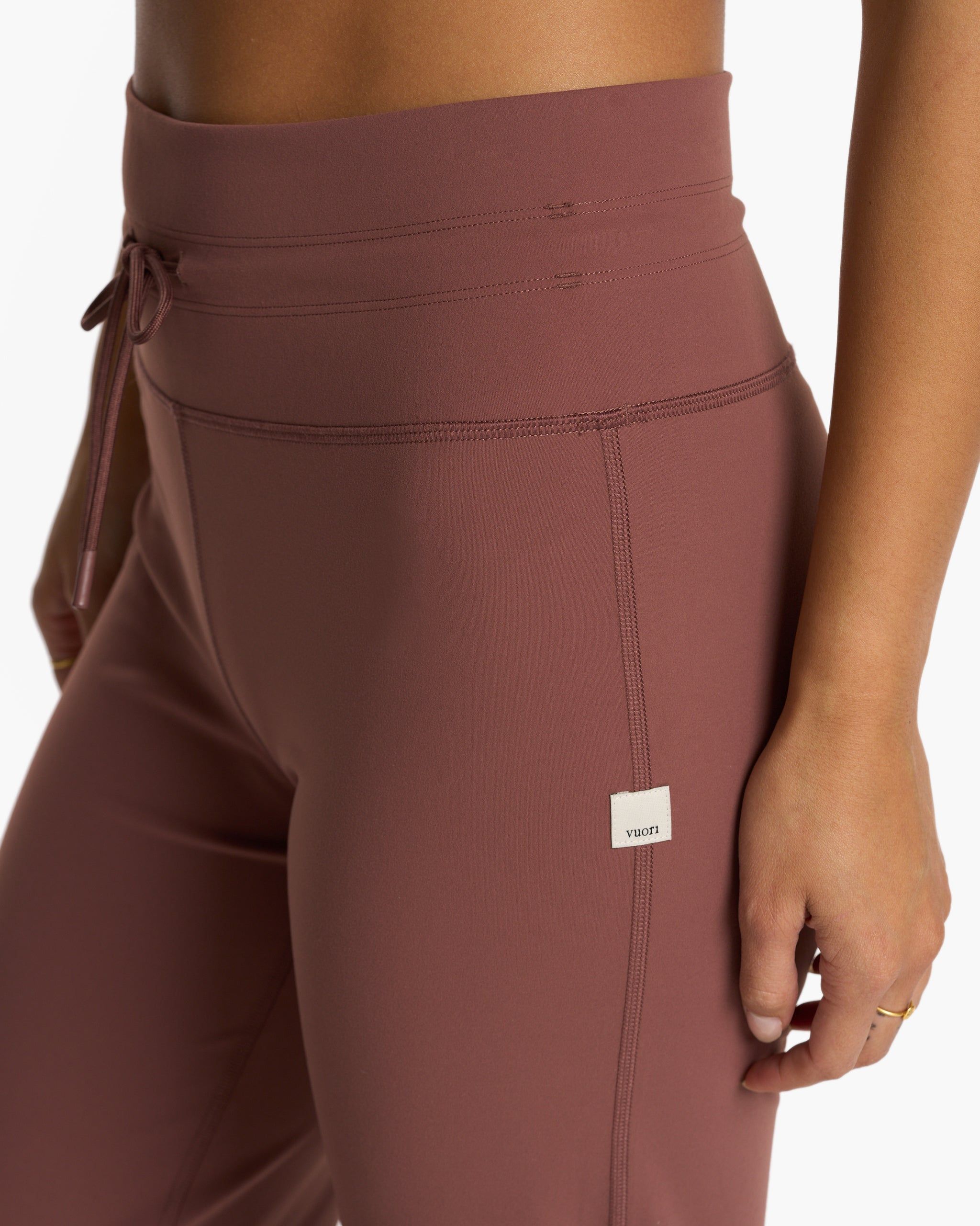 Daily Wideleg - Short | Hazelnut sold by Vuori product image thumbnail 7