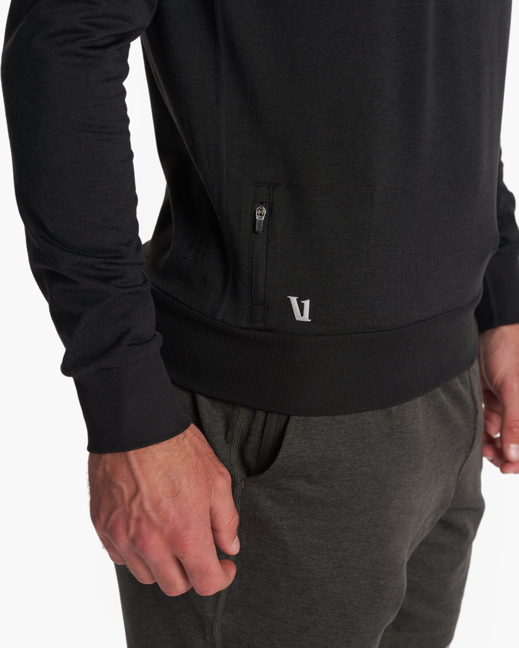 Ponto Performance Crew | Black Heather sold by Vuori product image thumbnail 3