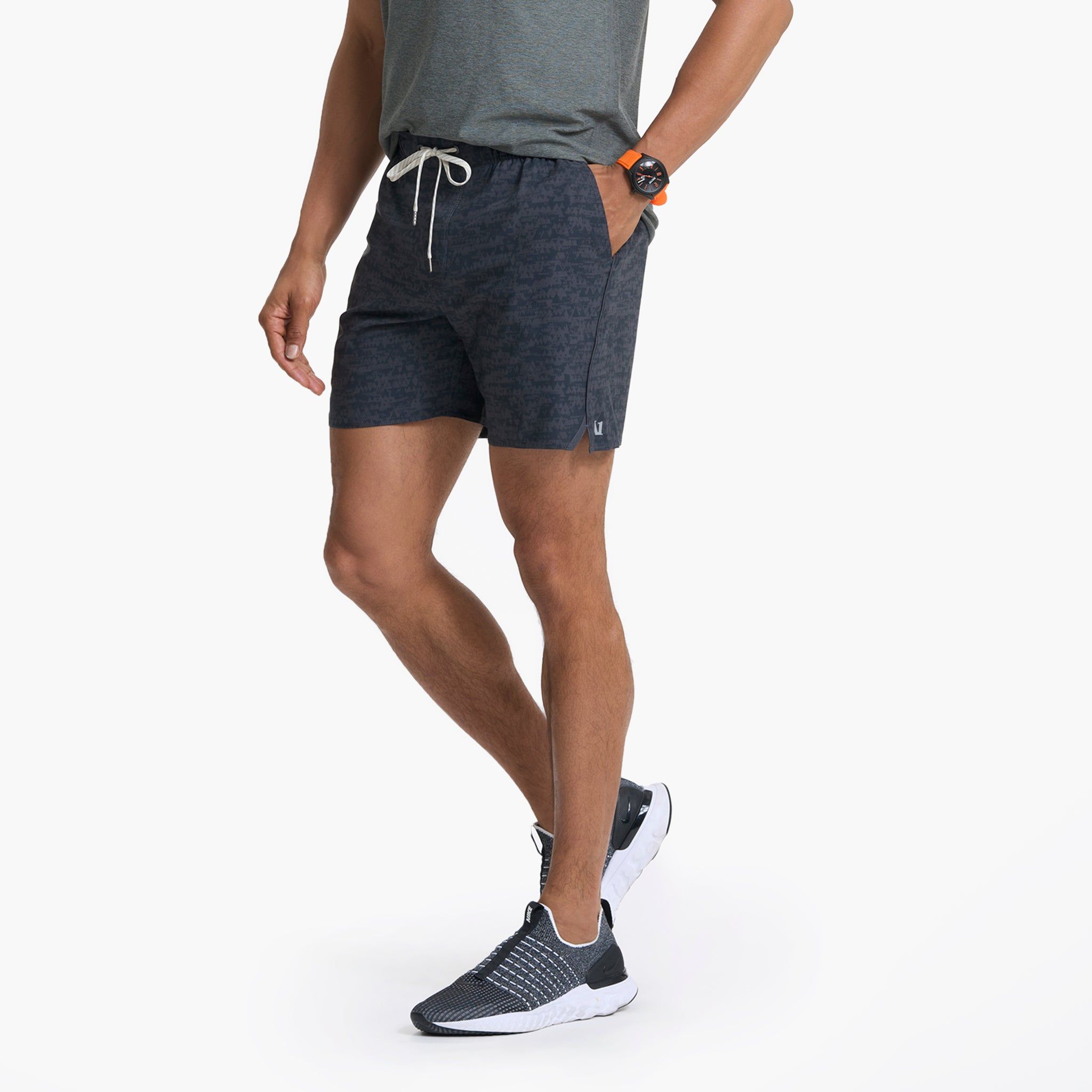 Trail Short | Black Mountain sold by Vuori product image thumbnail 3