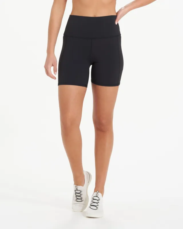 Studio Pocket Short | Black sold by Vuori
