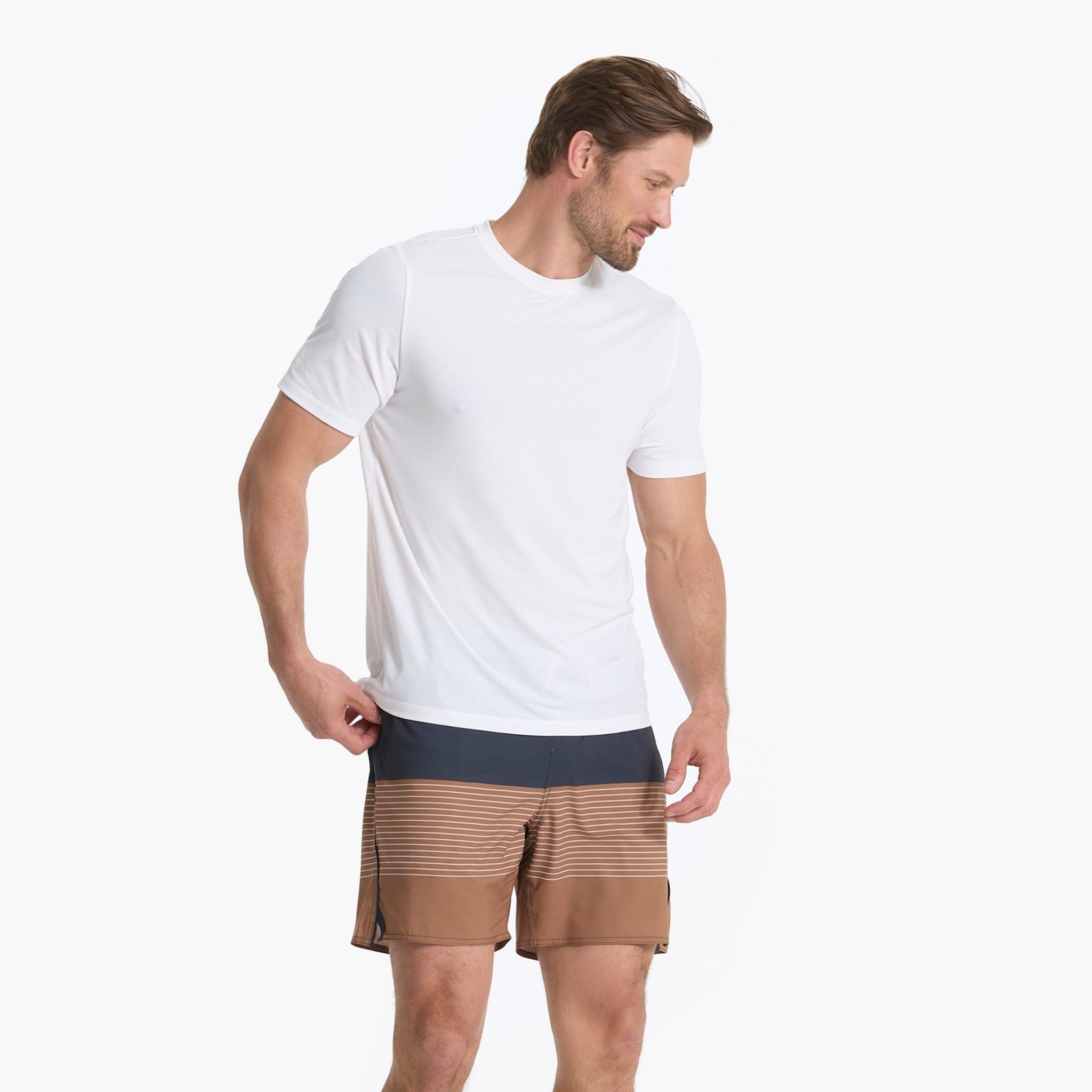 Current Tech Tee | White sold by Vuori product image thumbnail 4