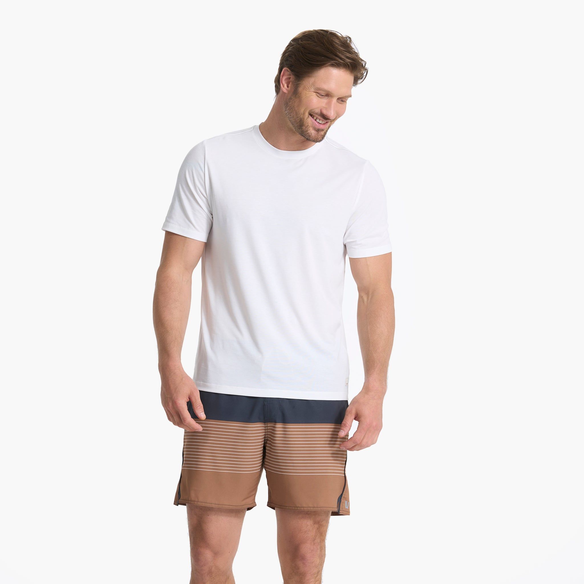 Current Tech Tee | White sold by Vuori product image thumbnail 2