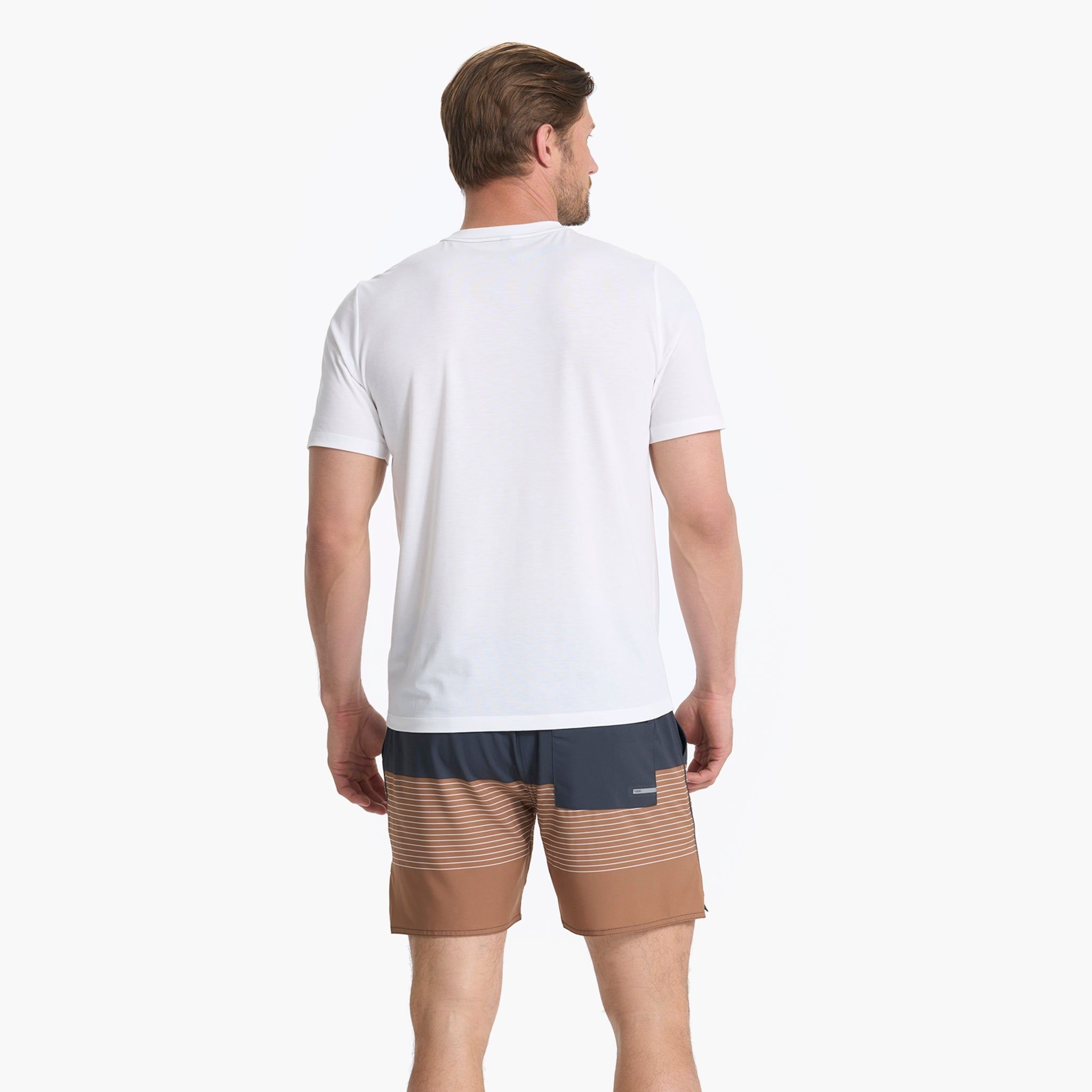 Current Tech Tee | White sold by Vuori product image thumbnail 3