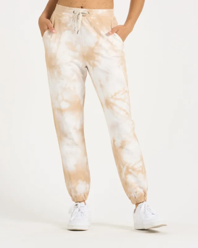 Laguna Lounge Pant 2.0 | Oak Tie Dye sold by Vuori