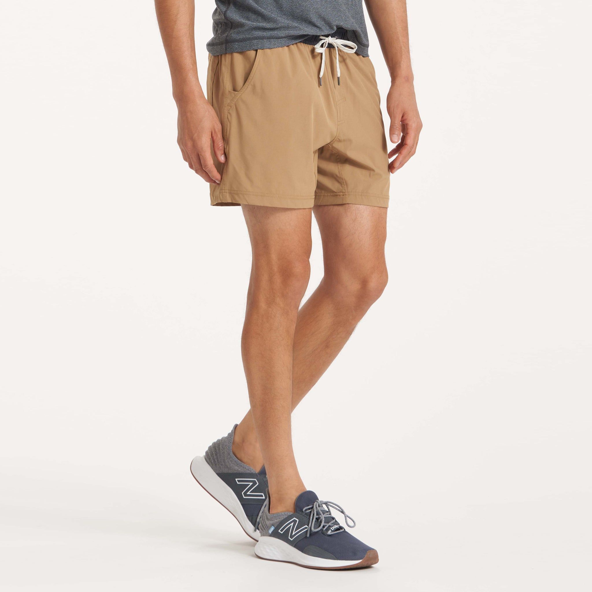 Kore Short 5" | Wheat sold by Vuori product image thumbnail 3