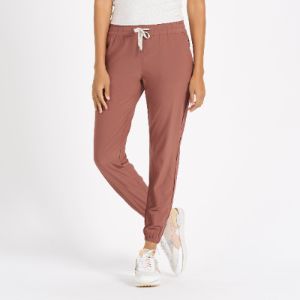 Weekend Jogger | Terracotta sold by Vuori