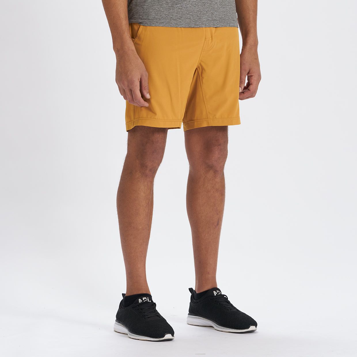 Kore Short | Cognac sold by Vuori product image thumbnail 3