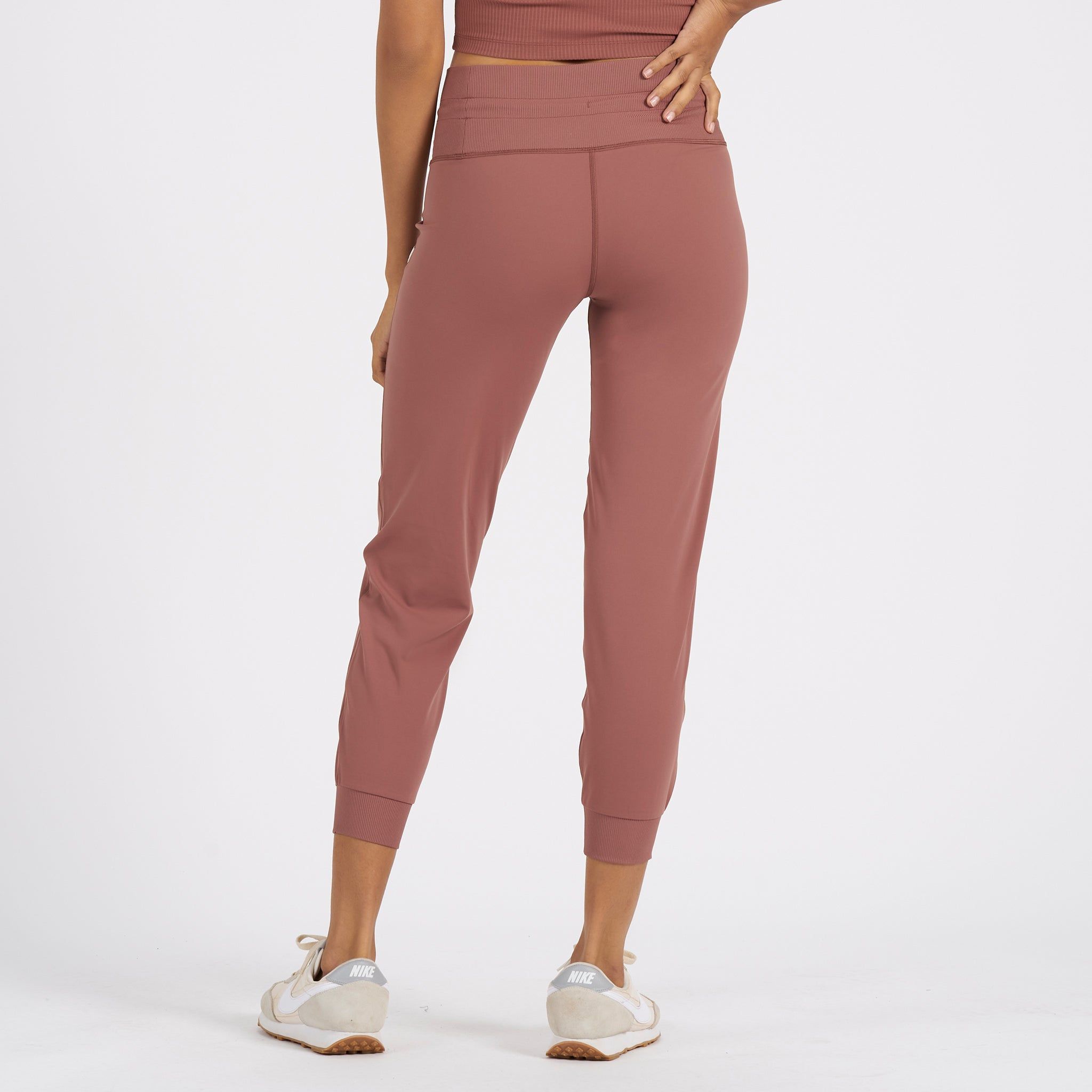 Daily Jogger | Terracotta sold by Vuori product image thumbnail 3
