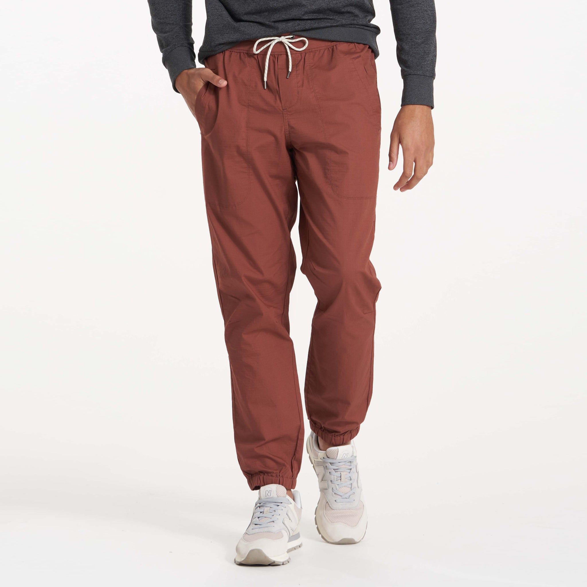 Ripstop Traveler Jogger | Cedar sold by Vuori product image thumbnail 2