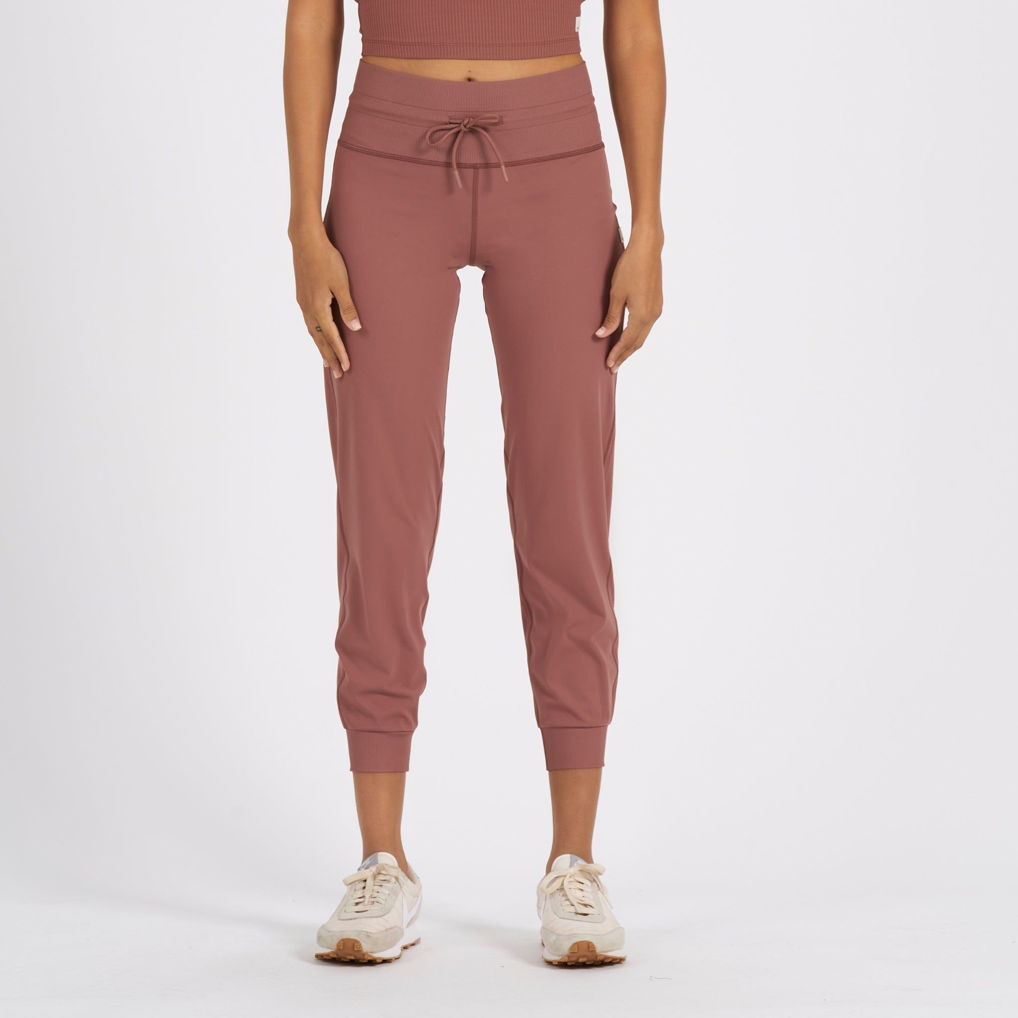 Daily Jogger | Terracotta sold by Vuori