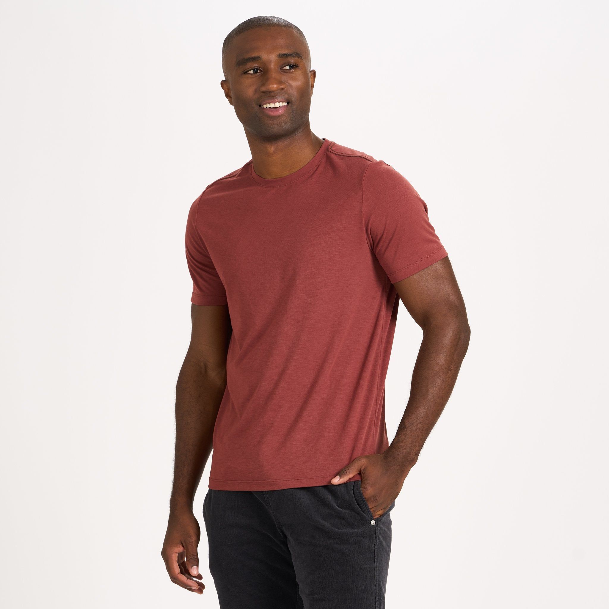 Current Tech Tee | Red Clay sold by Vuori product image thumbnail 2