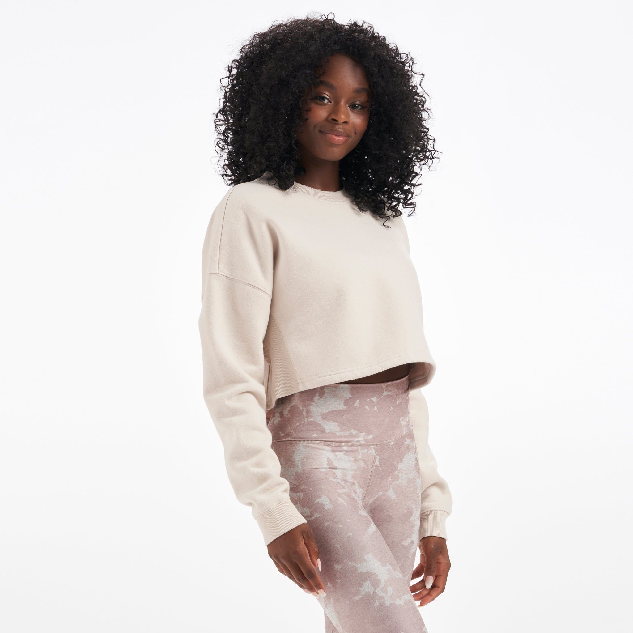 Restore Crop Crew | Dune sold by Vuori product image thumbnail 2